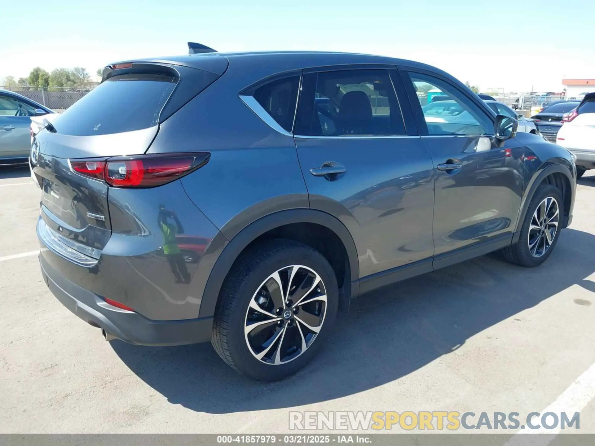 4 fotografías del automóvil dañado JM3KFBDM7N0639118 MAZDA CX-5 2022