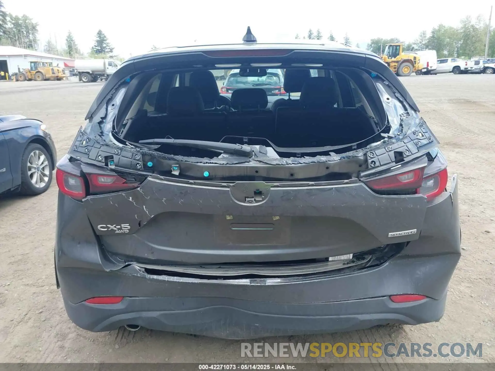 16 fotografías del automóvil dañado JM3KFBEM0N0621817 MAZDA CX-5 2022