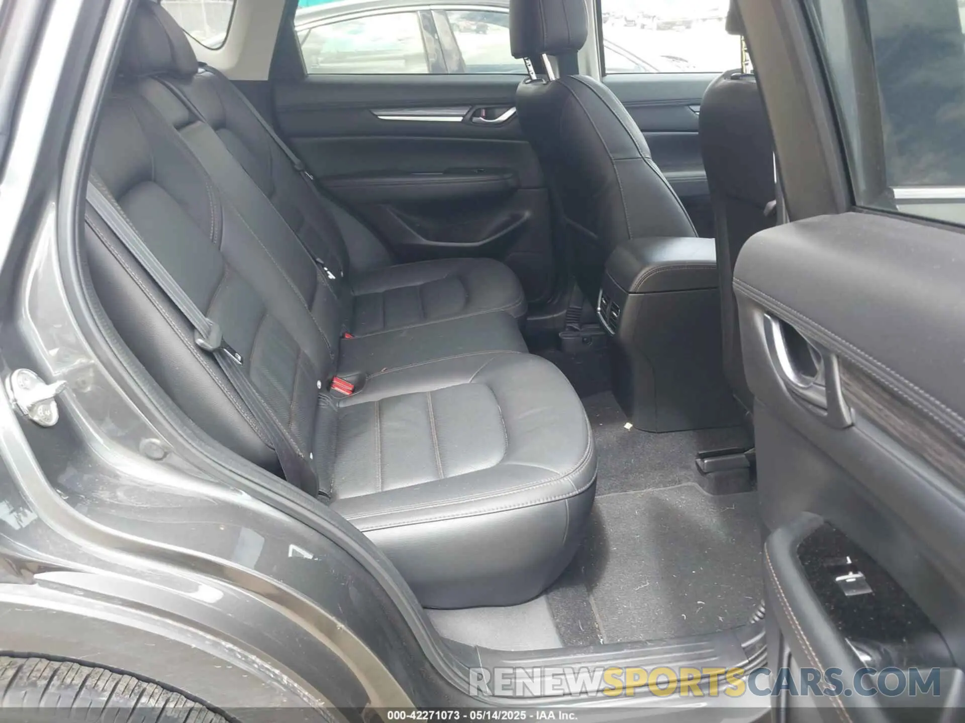 8 fotografías del automóvil dañado JM3KFBEM0N0621817 MAZDA CX-5 2022