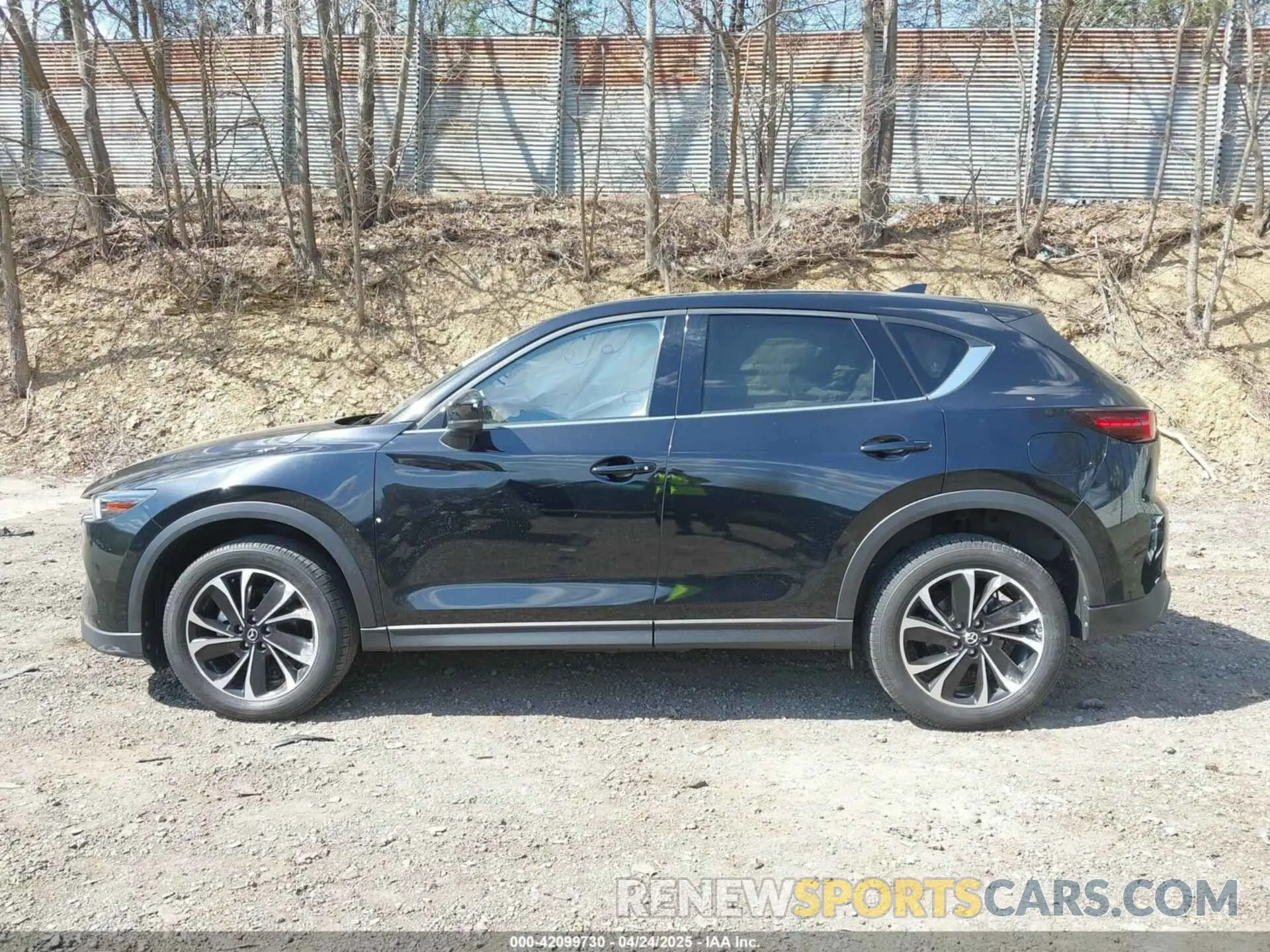 15 fotografías del automóvil dañado JM3KFBEM0N1546305 MAZDA CX-5 2022