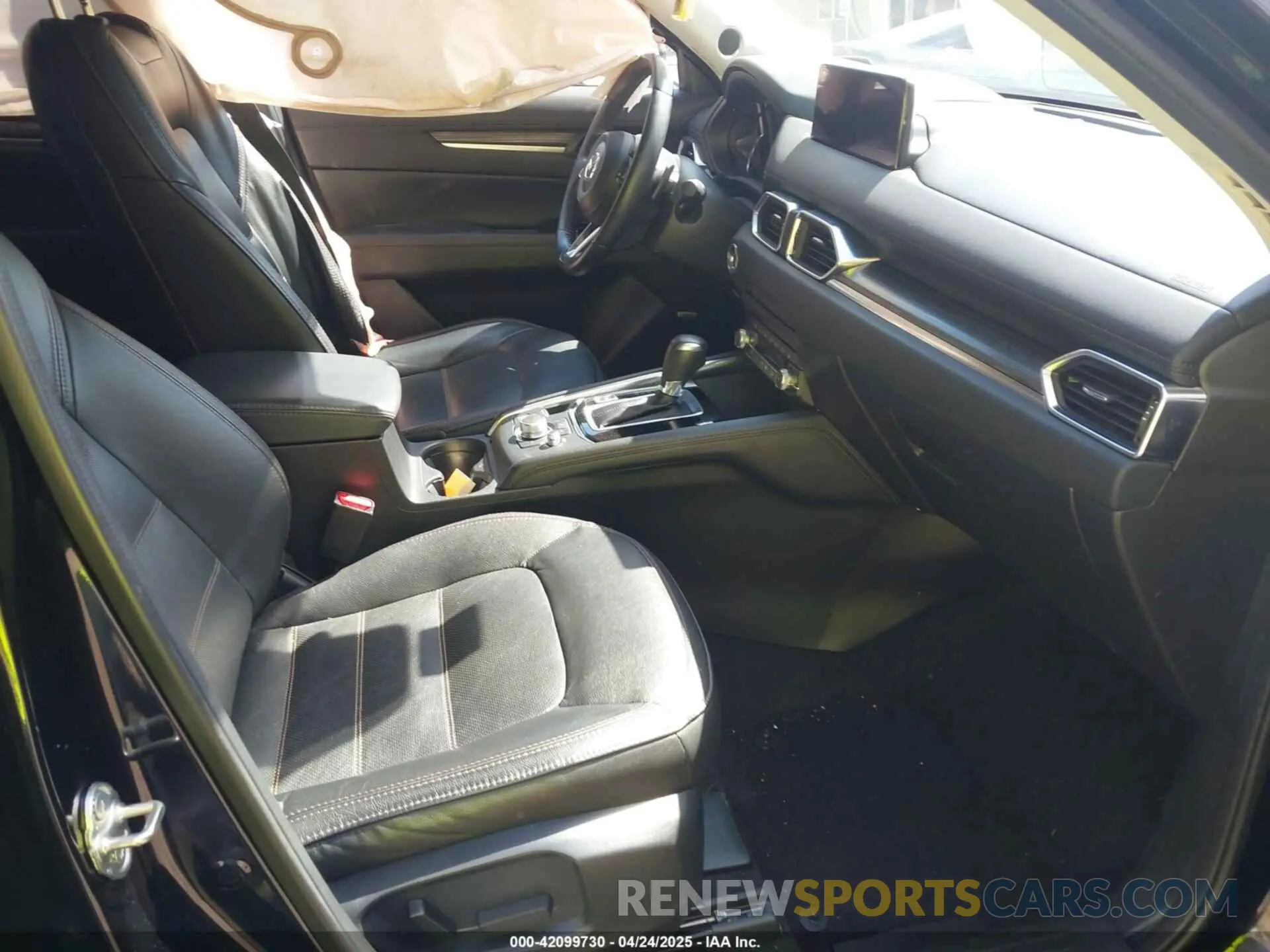 5 fotografías del automóvil dañado JM3KFBEM0N1546305 MAZDA CX-5 2022