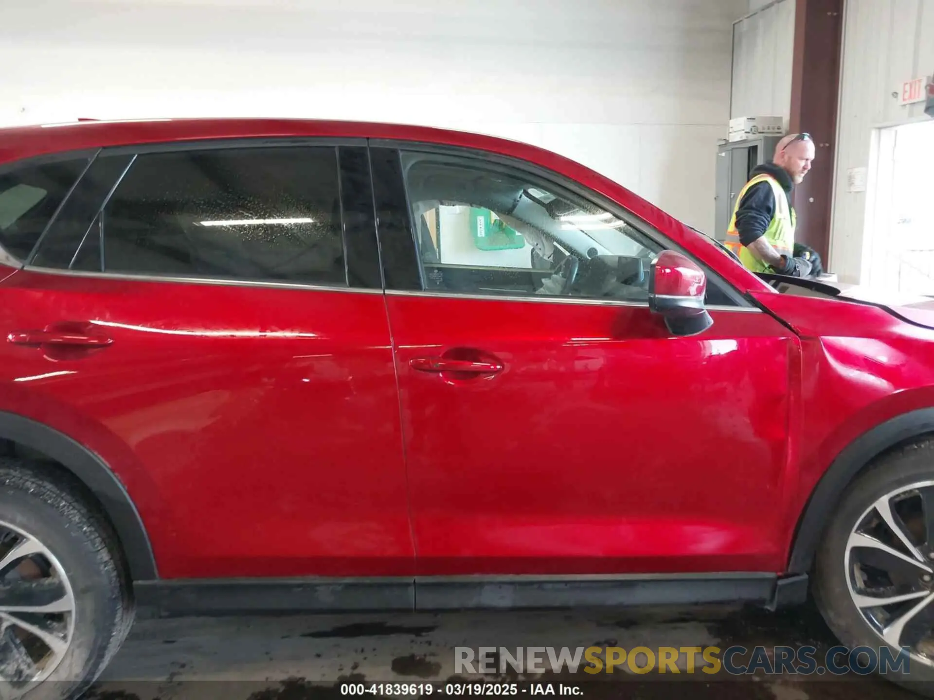 13 fotografías del automóvil dañado JM3KFBEM0N1569227 MAZDA CX-5 2022