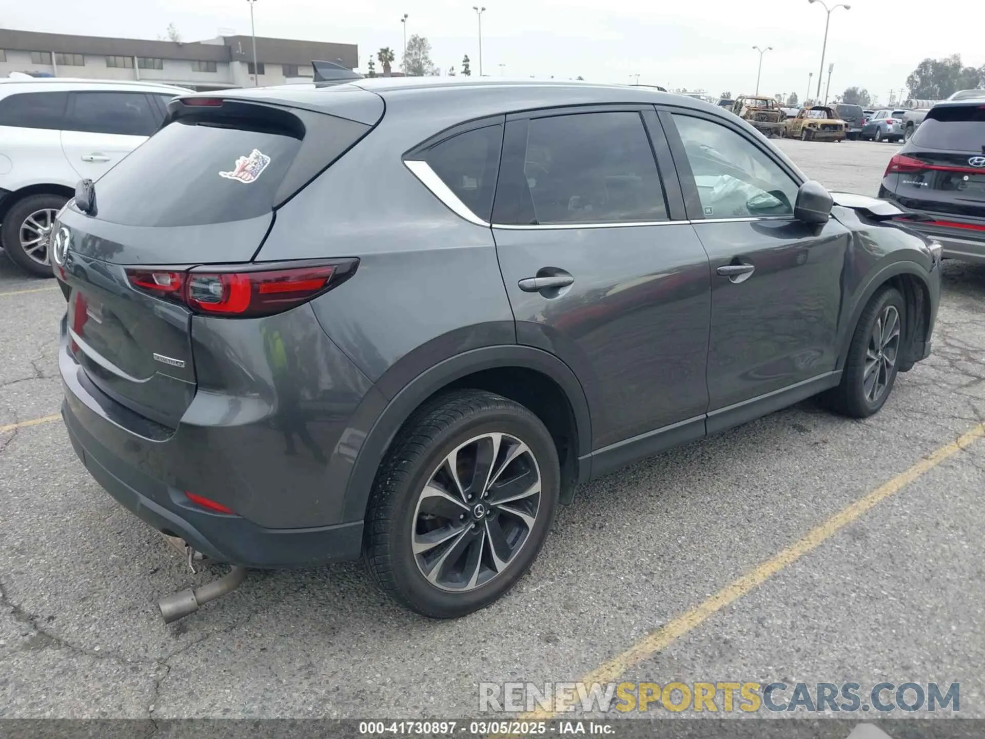 4 fotografías del automóvil dañado JM3KFBEM1N0523105 MAZDA CX-5 2022