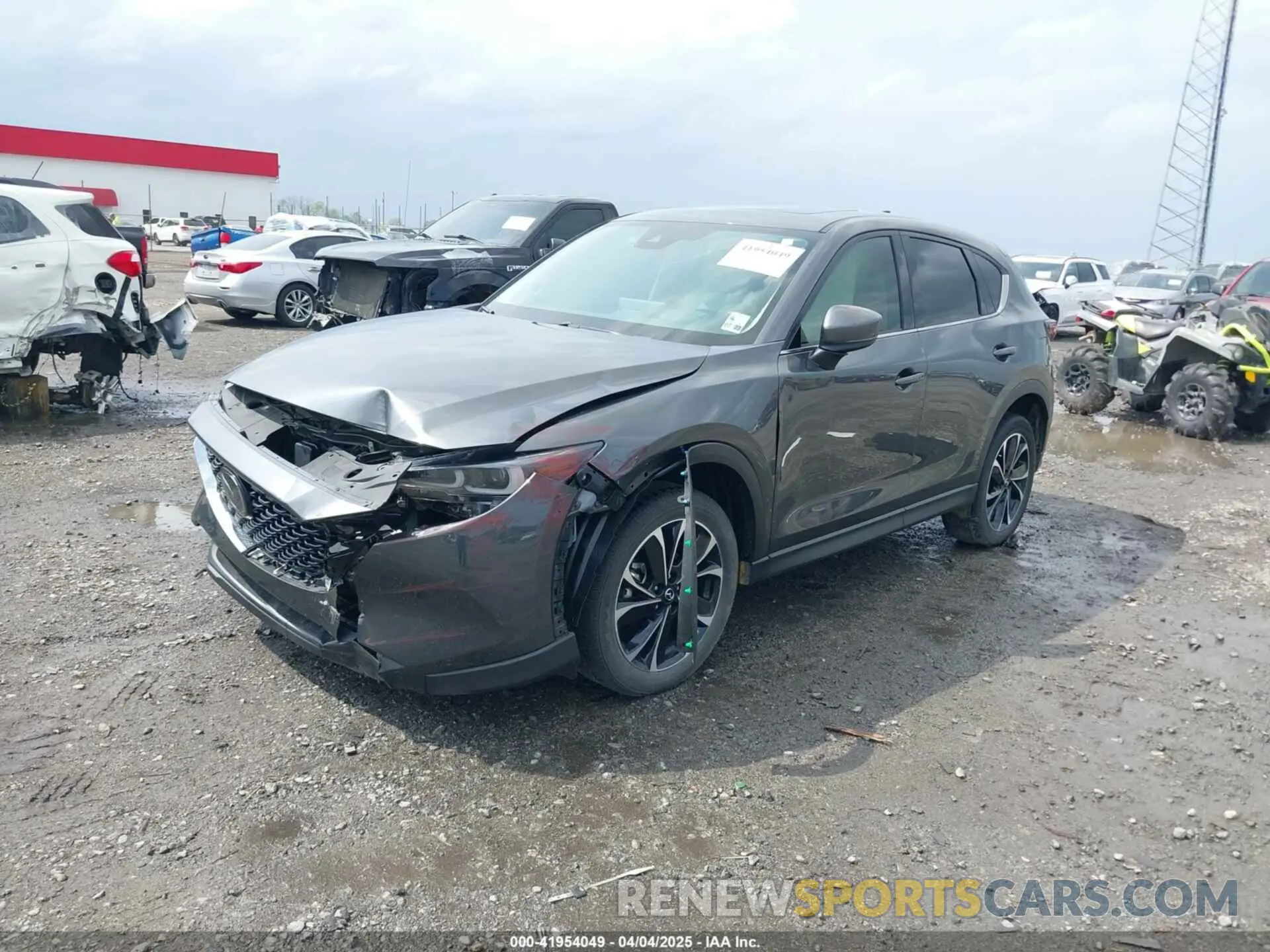 2 fotografías del automóvil dañado JM3KFBEM3N1619702 MAZDA CX-5 2022