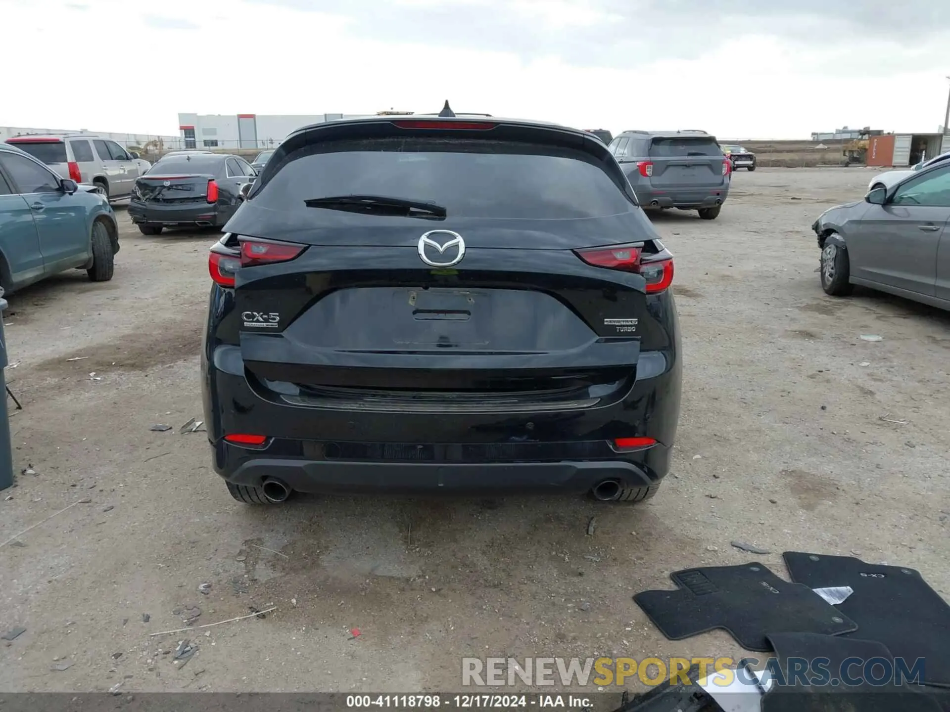 17 fotografías del automóvil dañado JM3KFBXY1N0618960 MAZDA CX-5 2022