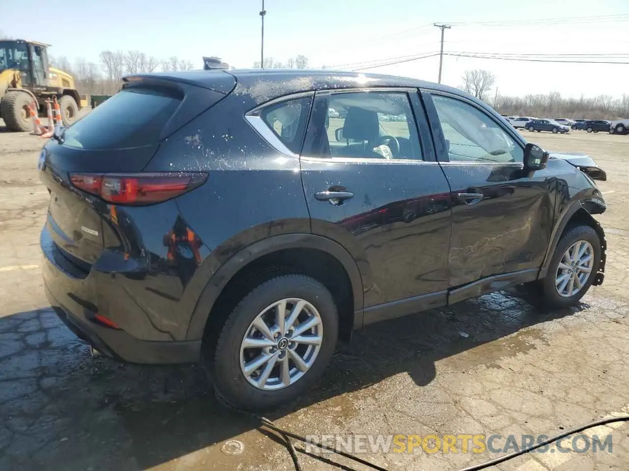 3 fotografías del automóvil dañado JM3KFBAM1P0201394 MAZDA CX-5 2023