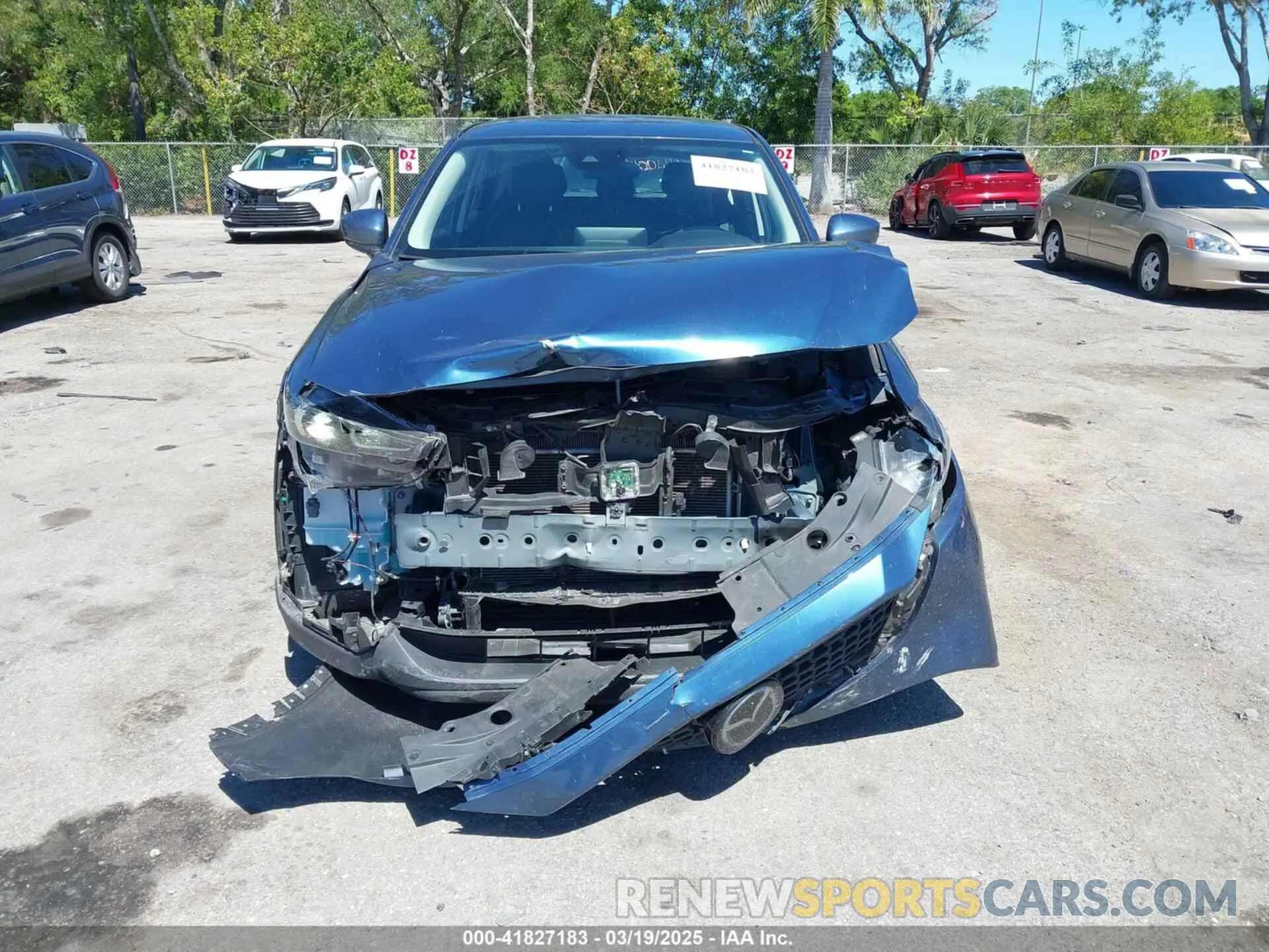 6 fotografías del automóvil dañado JM3KFBAM1P0204599 MAZDA CX-5 2023