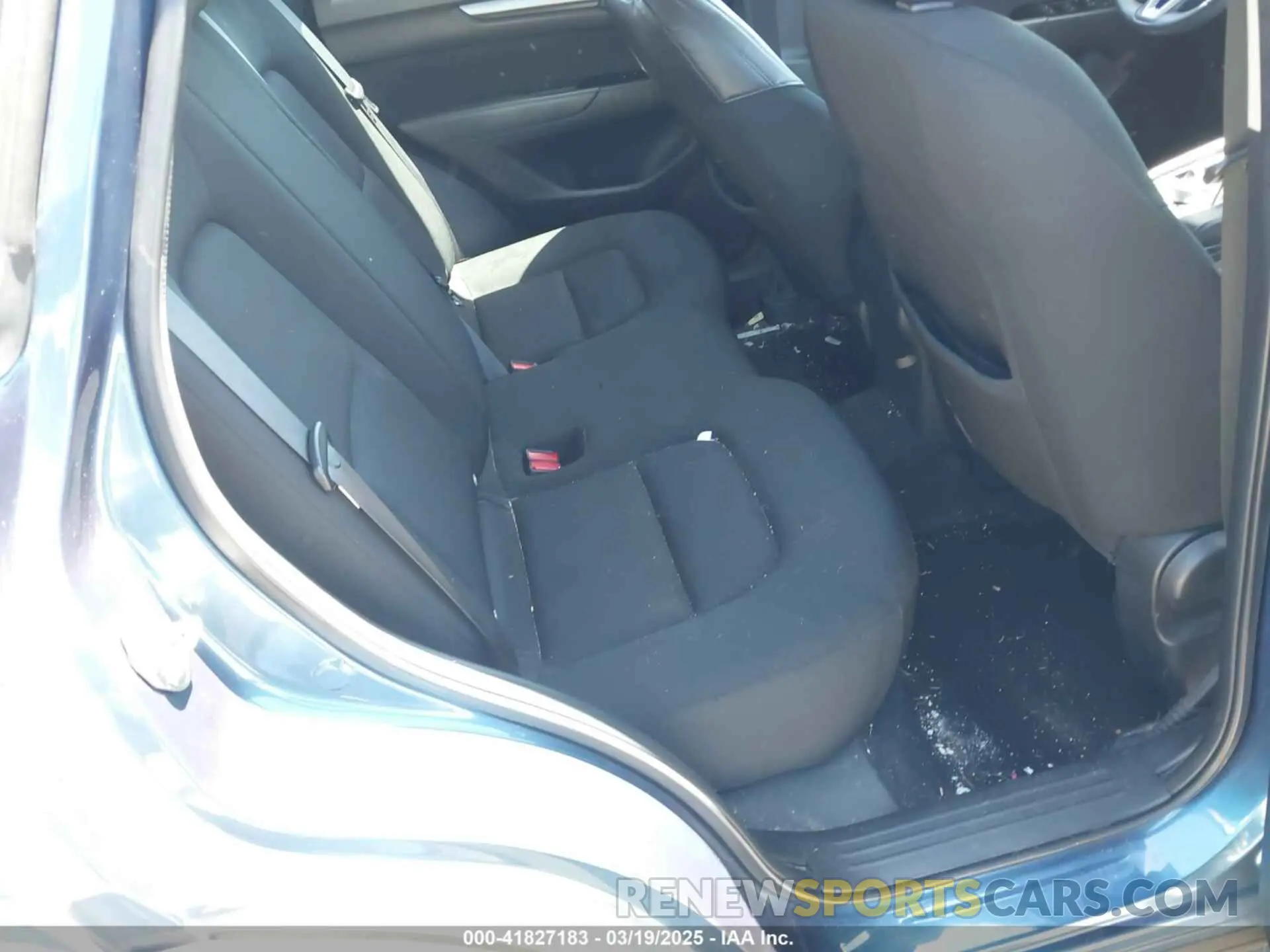 8 fotografías del automóvil dañado JM3KFBAM1P0204599 MAZDA CX-5 2023