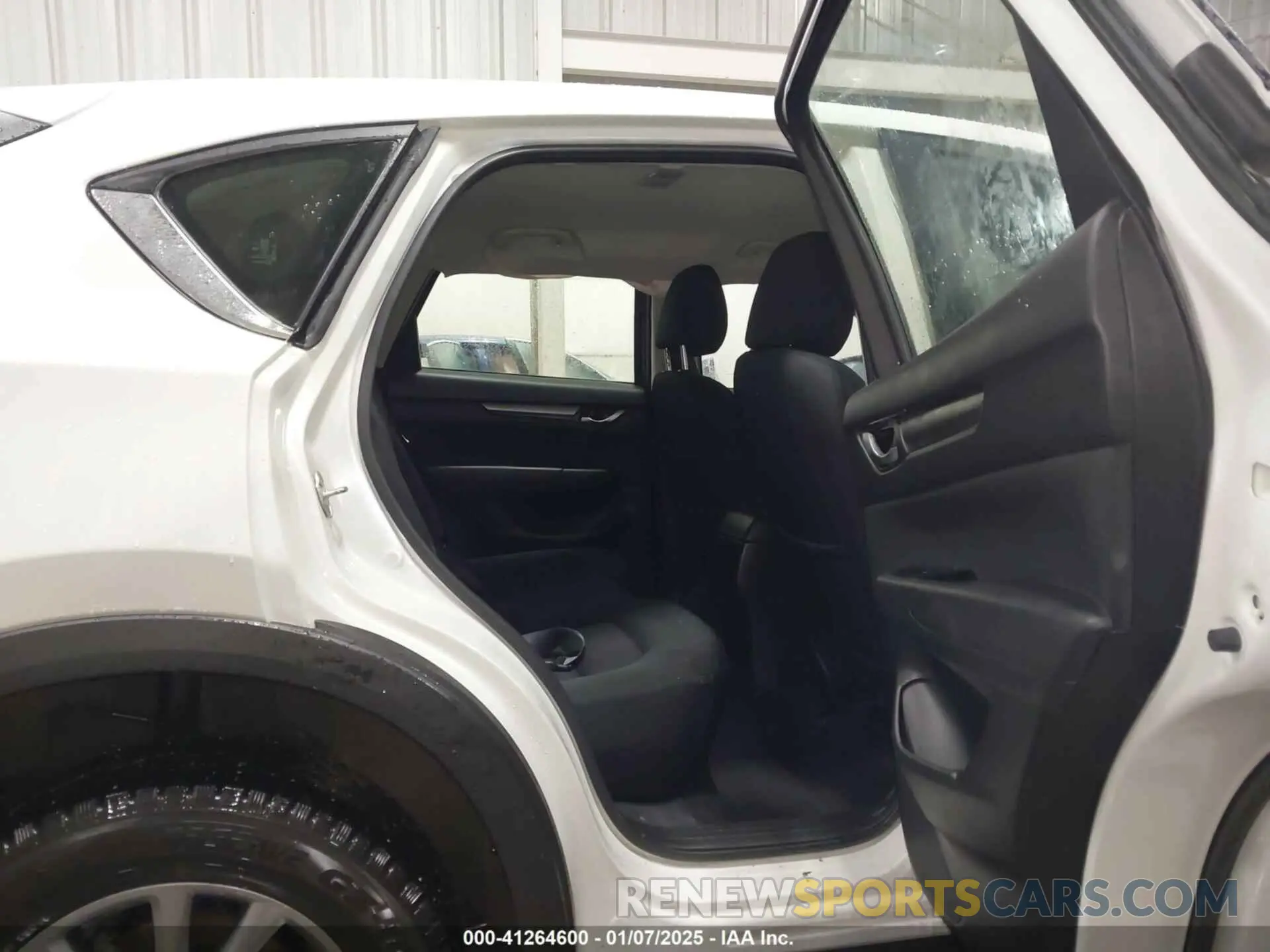 8 fotografías del automóvil dañado JM3KFBAM3P0237118 MAZDA CX-5 2023
