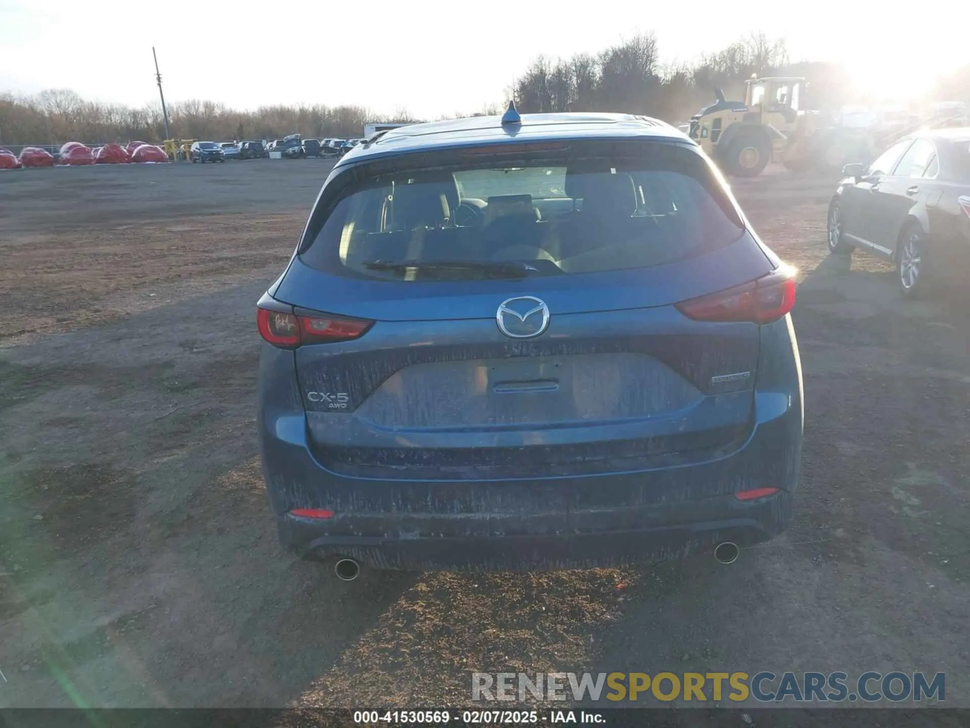 16 fotografías del automóvil dañado JM3KFBAM4P0137853 MAZDA CX-5 2023
