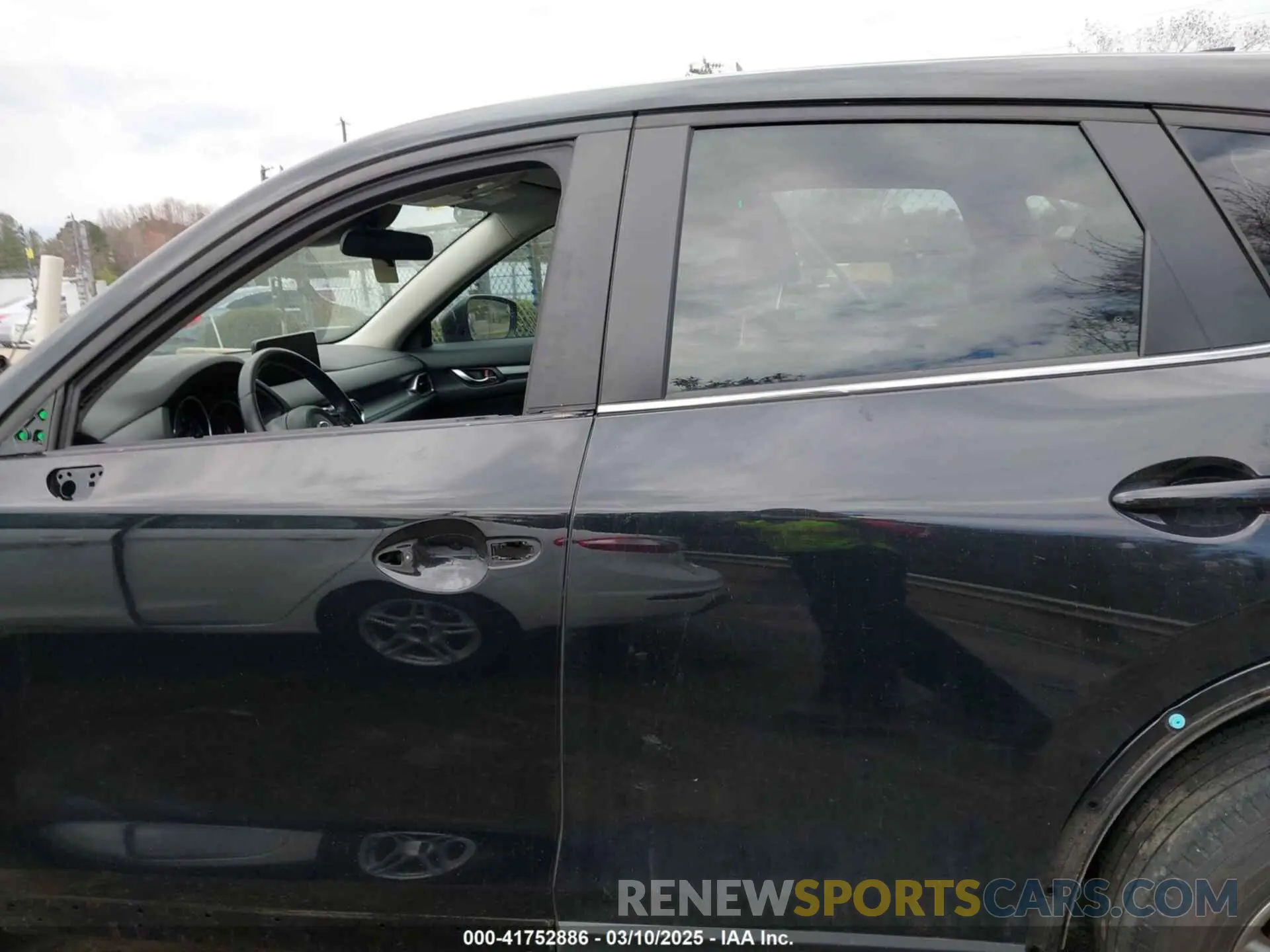 14 fotografías del automóvil dañado JM3KFBAM4P0262772 MAZDA CX-5 2023