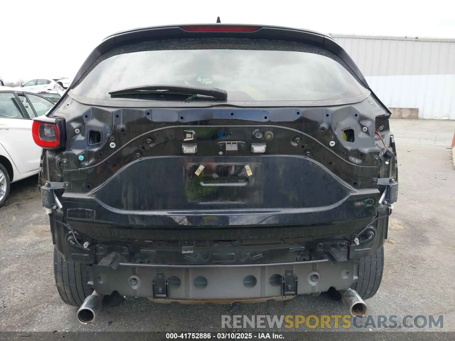 16 fotografías del automóvil dañado JM3KFBAM4P0262772 MAZDA CX-5 2023