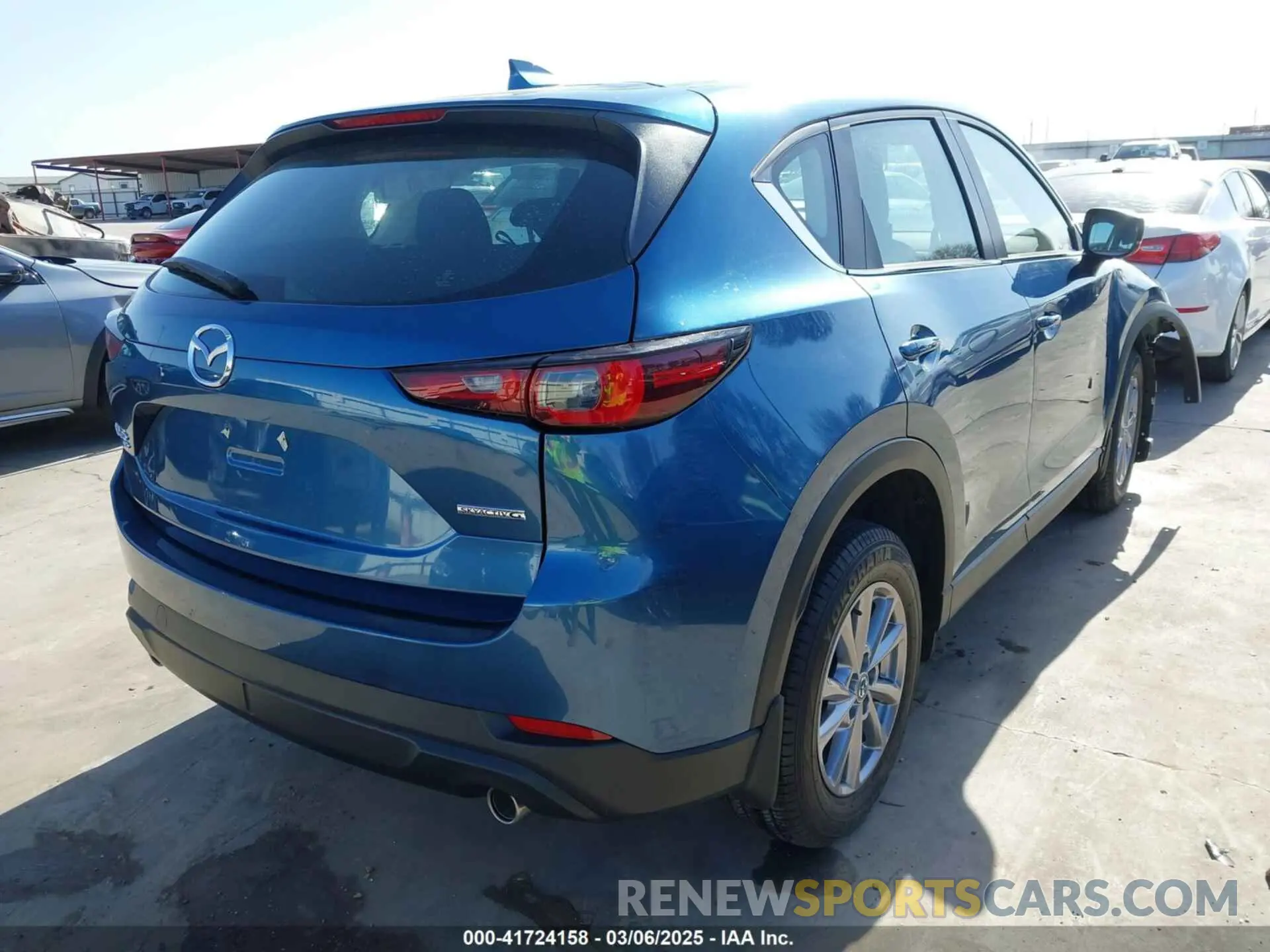 4 fotografías del automóvil dañado JM3KFBAM4P0281628 MAZDA CX-5 2023