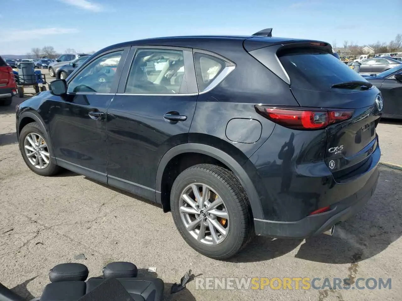 2 fotografías del automóvil dañado JM3KFBAM8P0154932 MAZDA CX-5 2023