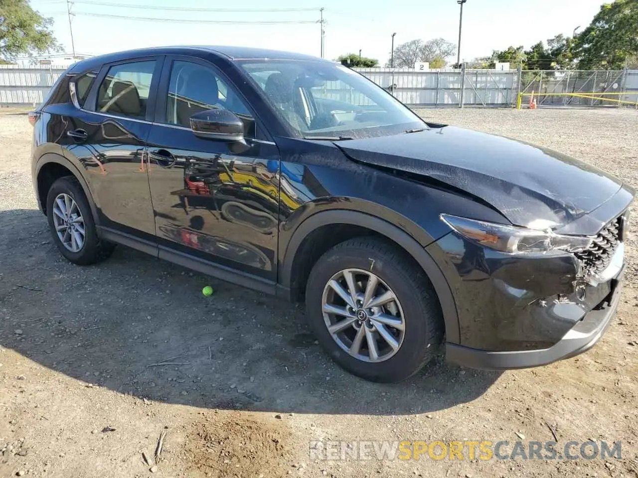 4 fotografías del automóvil dañado JM3KFBAMXP0218310 MAZDA CX-5 2023