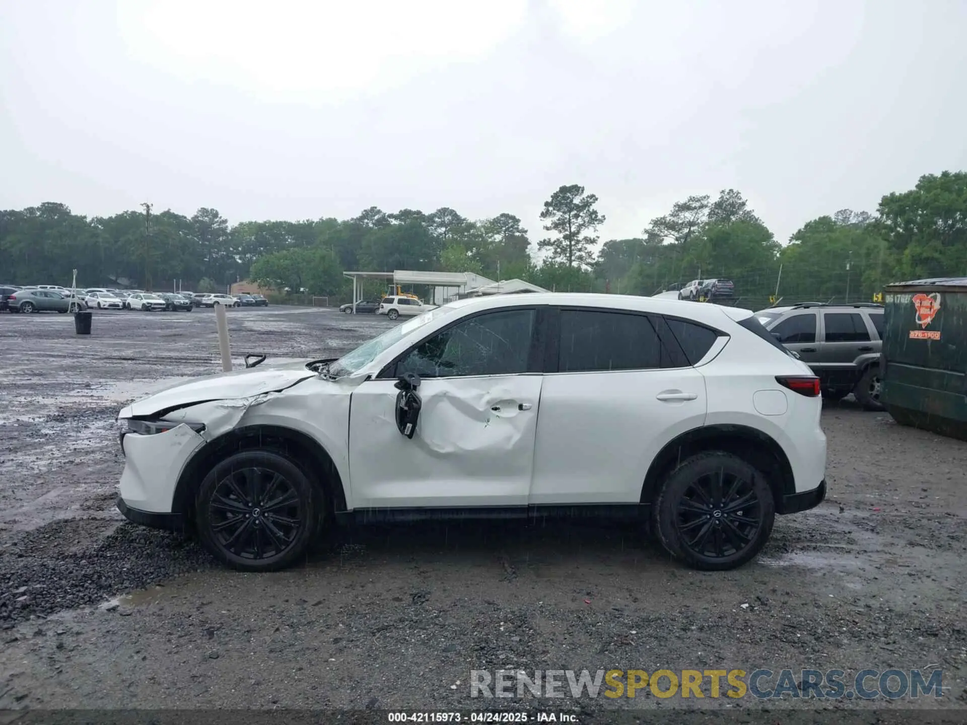 14 fotografías del automóvil dañado JM3KFBAY4P0264086 MAZDA CX-5 2023