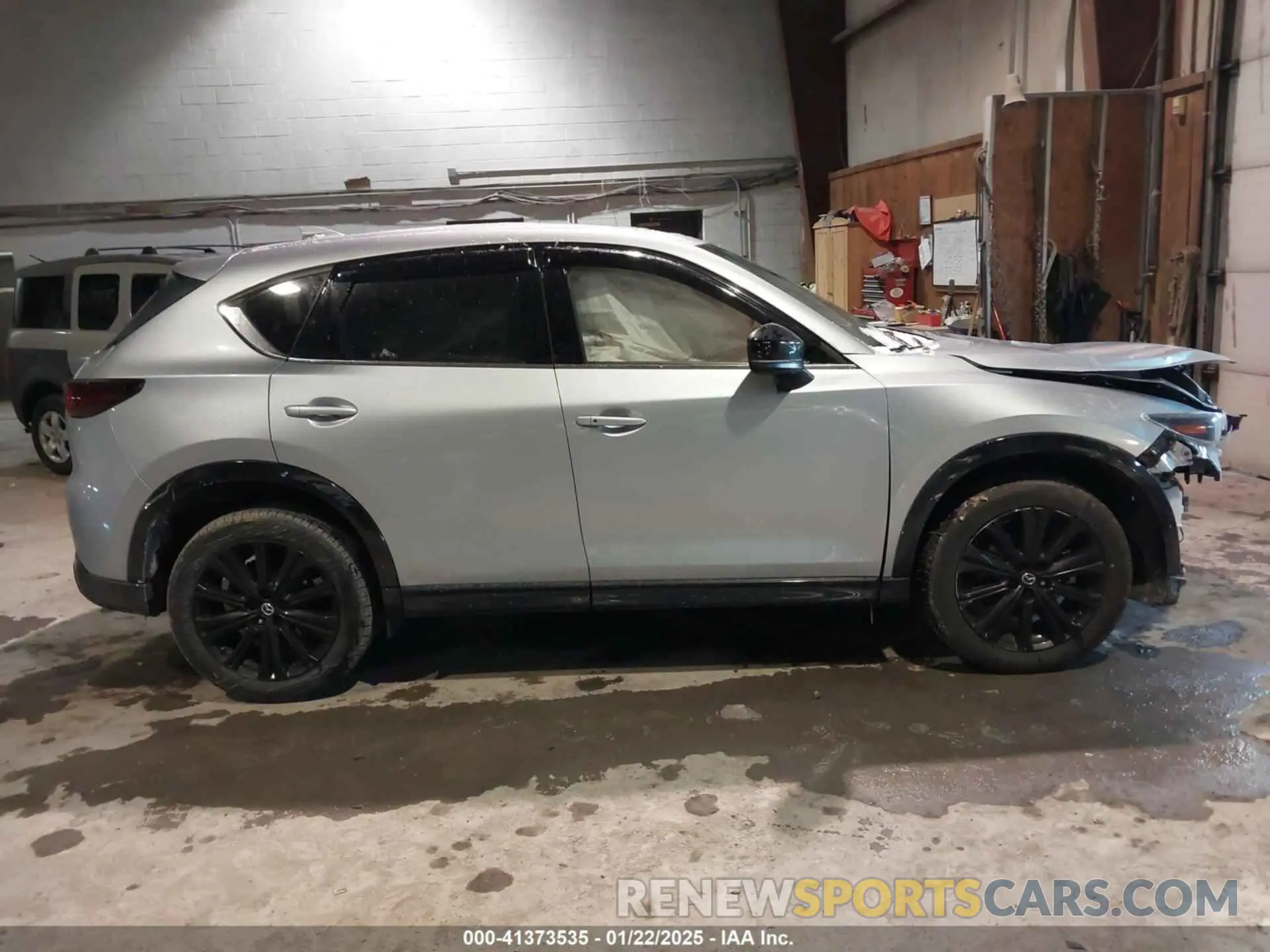 13 fotografías del automóvil dañado JM3KFBAY7P0124856 MAZDA CX-5 2023
