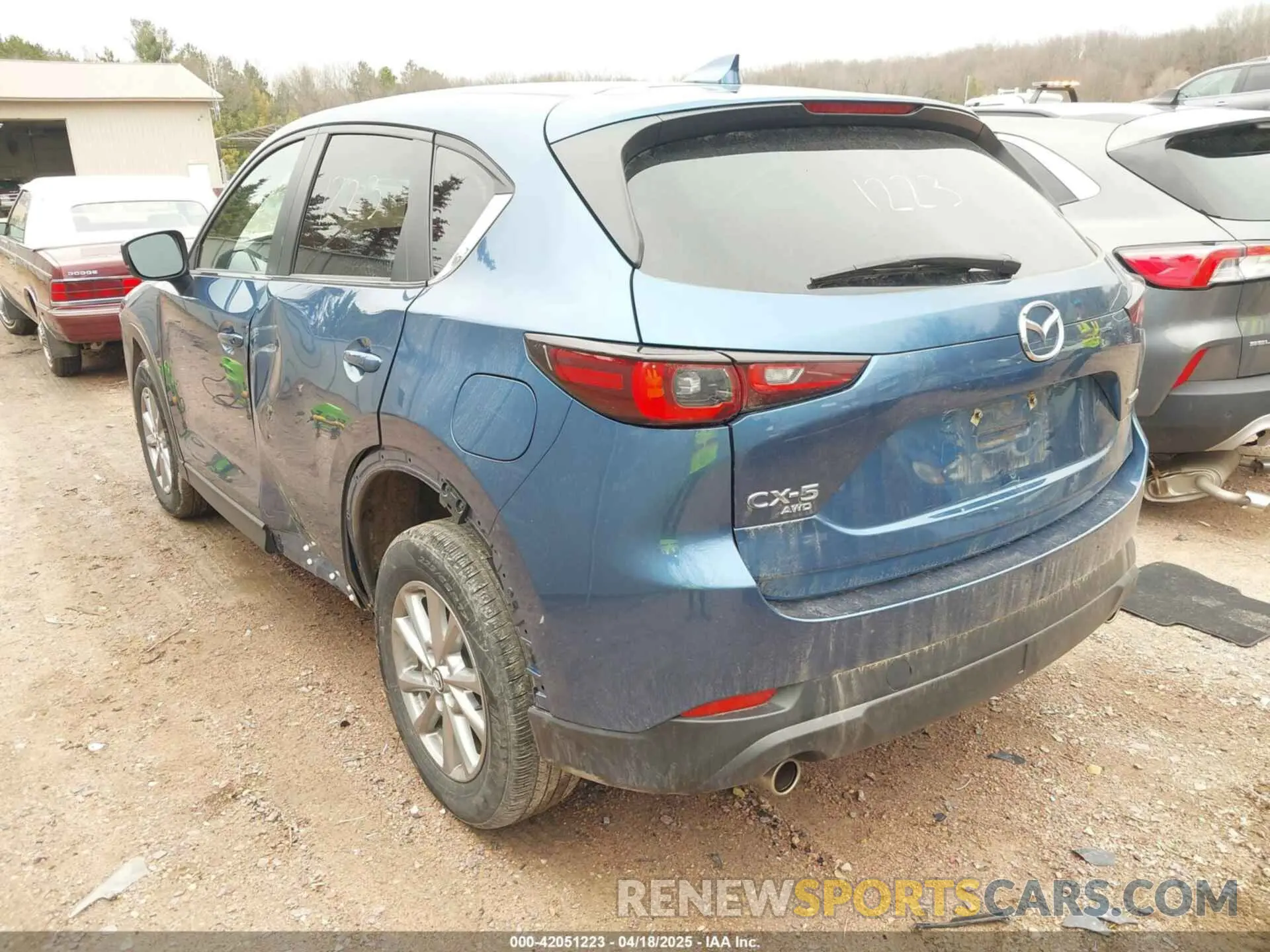 3 fotografías del automóvil dañado JM3KFBBM1P0274313 MAZDA CX-5 2023