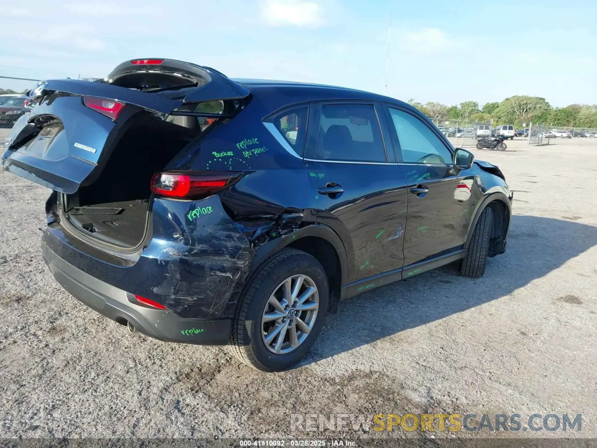 4 fotografías del automóvil dañado JM3KFBBM1P0284887 MAZDA CX-5 2023