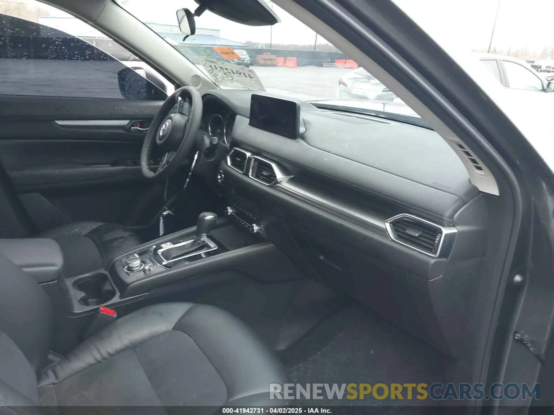 5 fotografías del automóvil dañado JM3KFBBM3P0169109 MAZDA CX-5 2023
