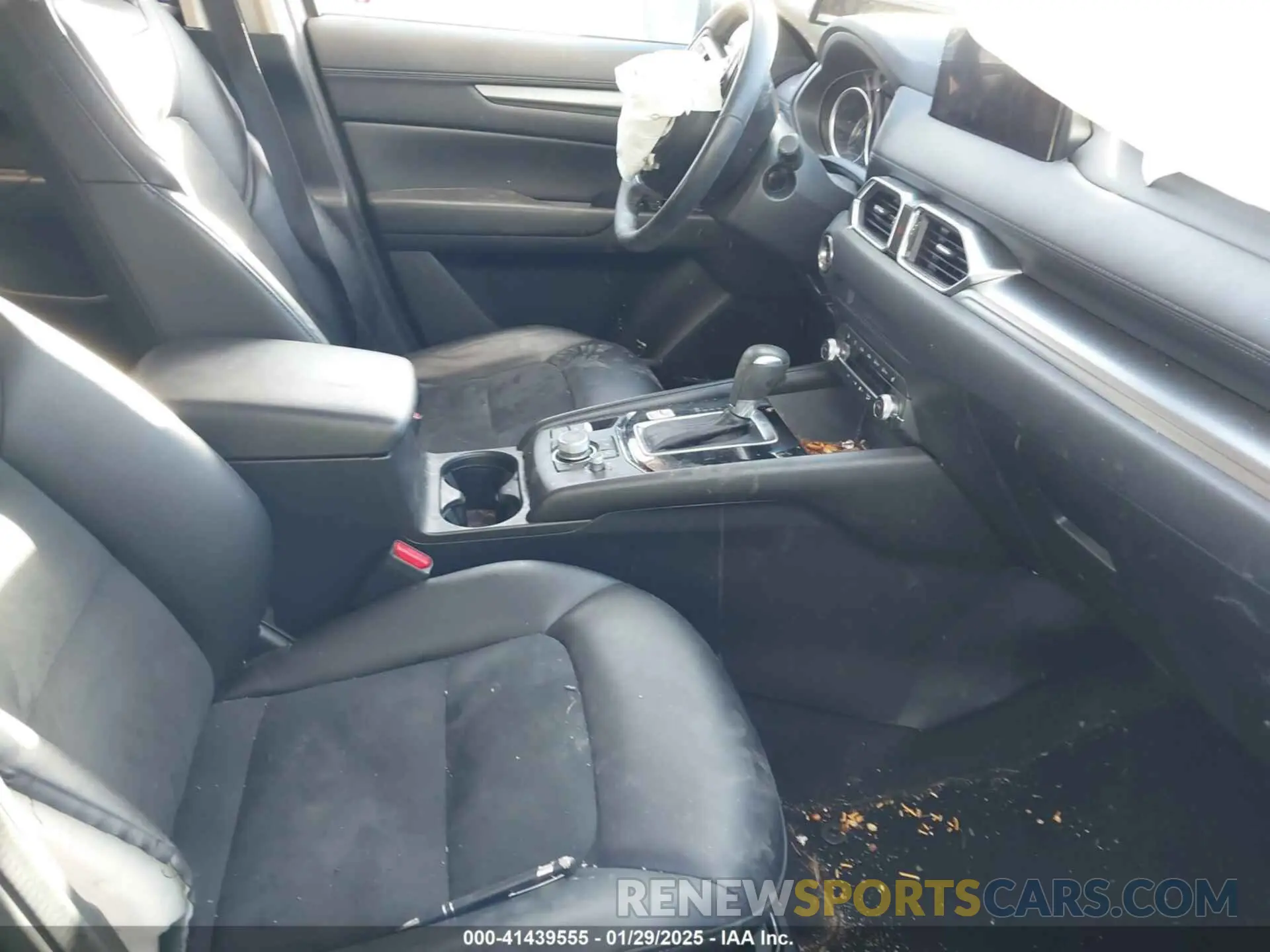 5 fotografías del automóvil dañado JM3KFBBM3P0232337 MAZDA CX-5 2023