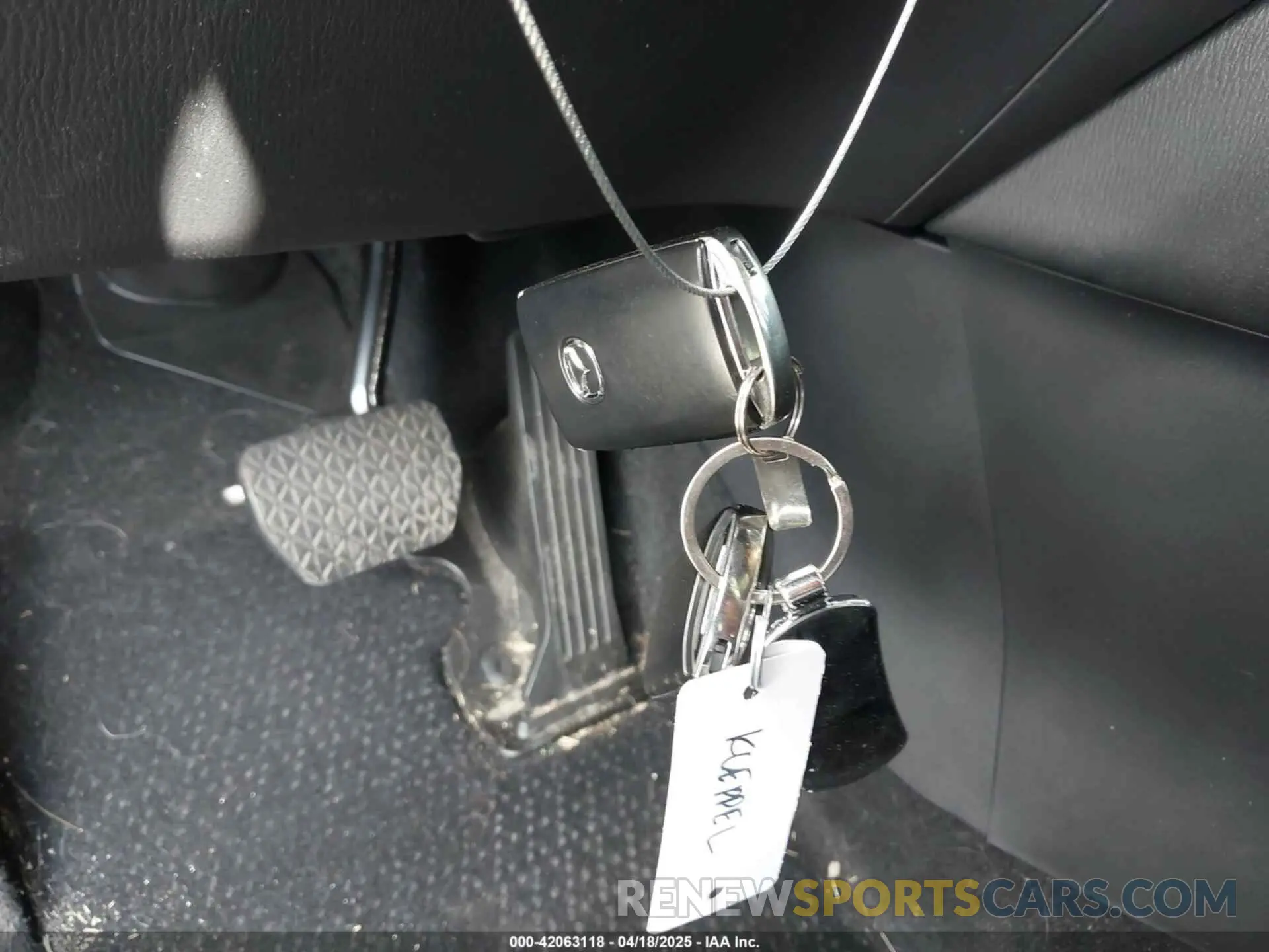 11 fotografías del automóvil dañado JM3KFBBM4P0164680 MAZDA CX-5 2023