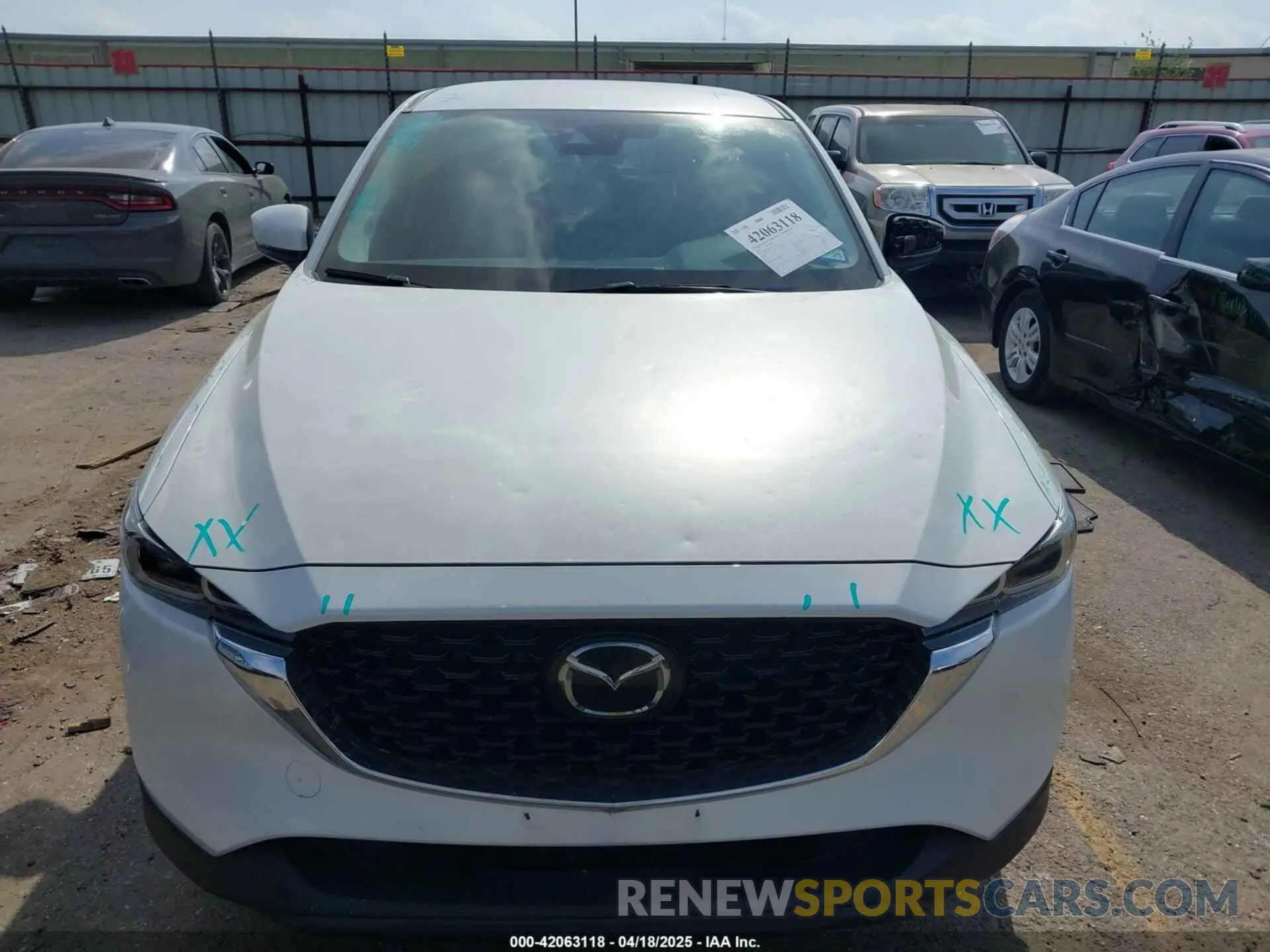 12 fotografías del automóvil dañado JM3KFBBM4P0164680 MAZDA CX-5 2023