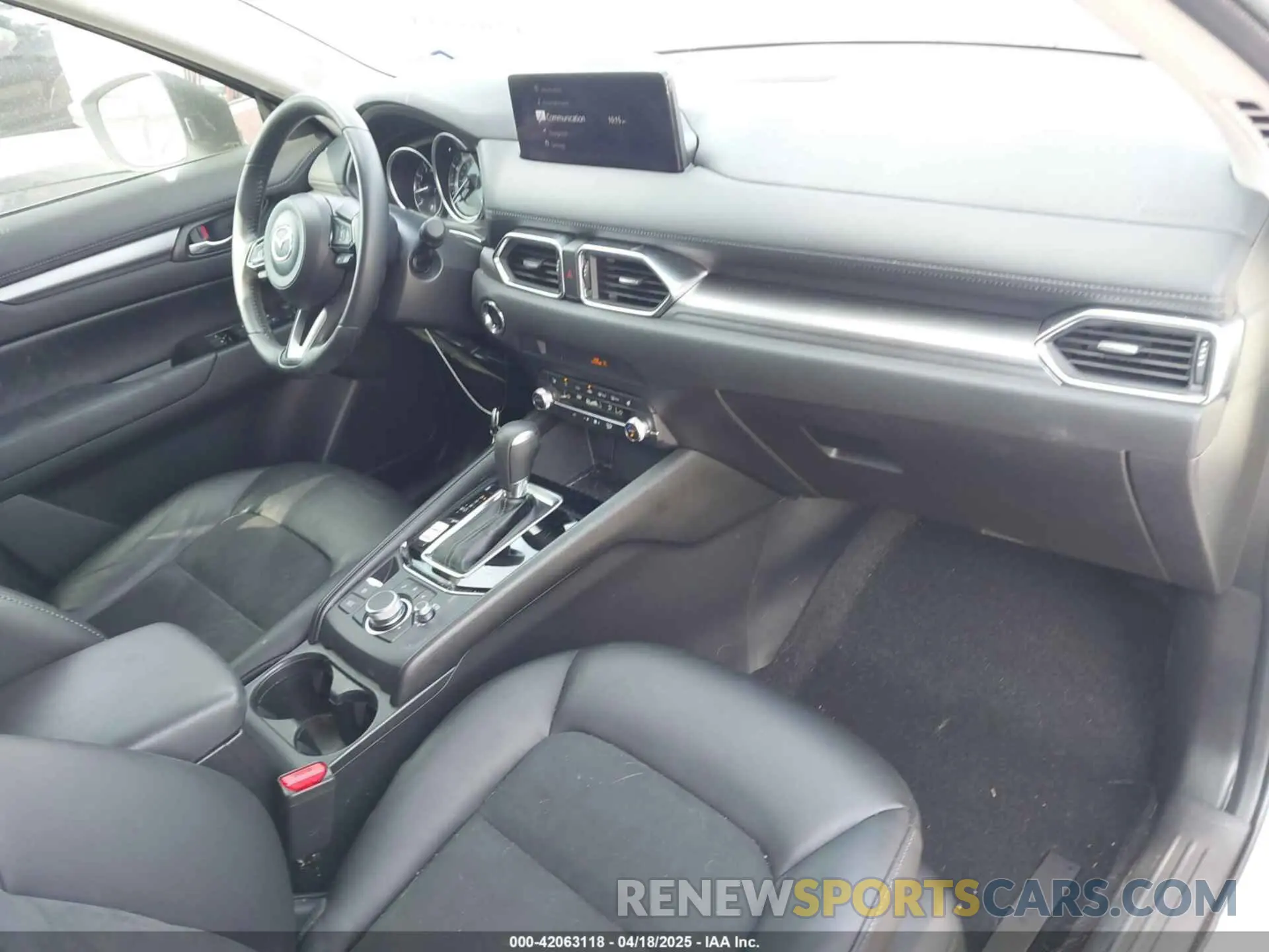 5 fotografías del automóvil dañado JM3KFBBM4P0164680 MAZDA CX-5 2023