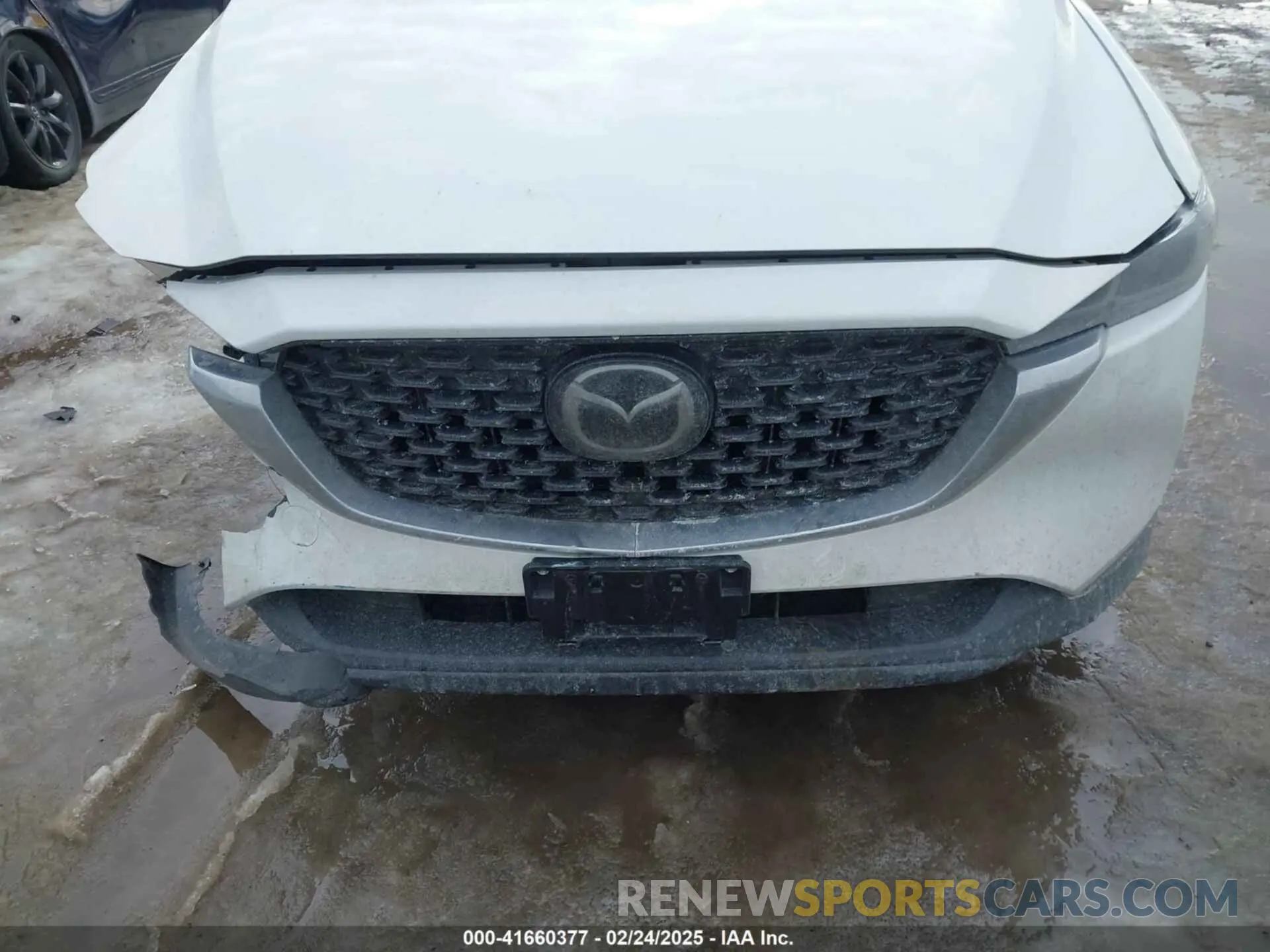 12 fotografías del automóvil dañado JM3KFBBM4P0219564 MAZDA CX-5 2023