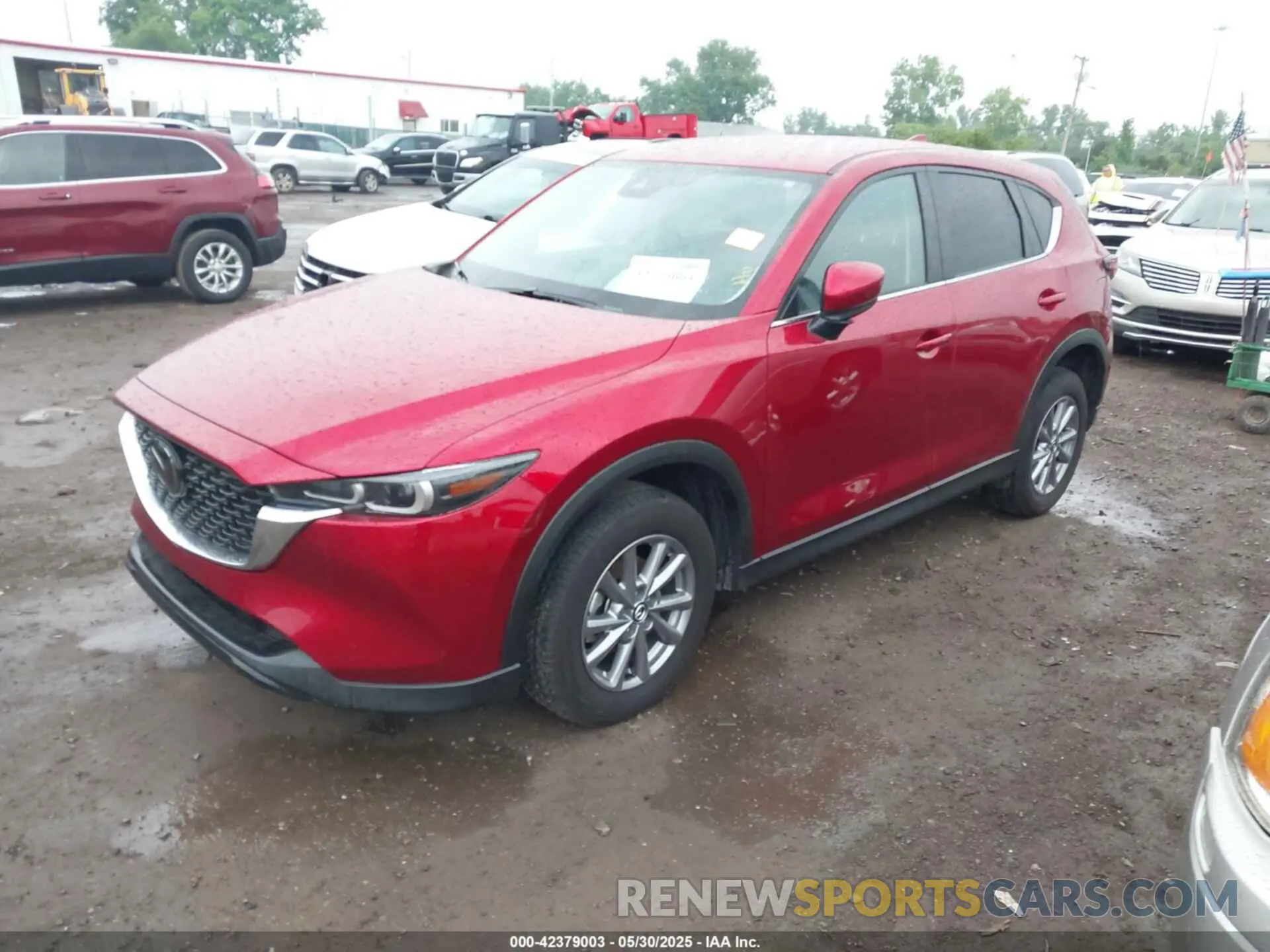 2 fotografías del automóvil dañado JM3KFBBM6P0100995 MAZDA CX-5 2023