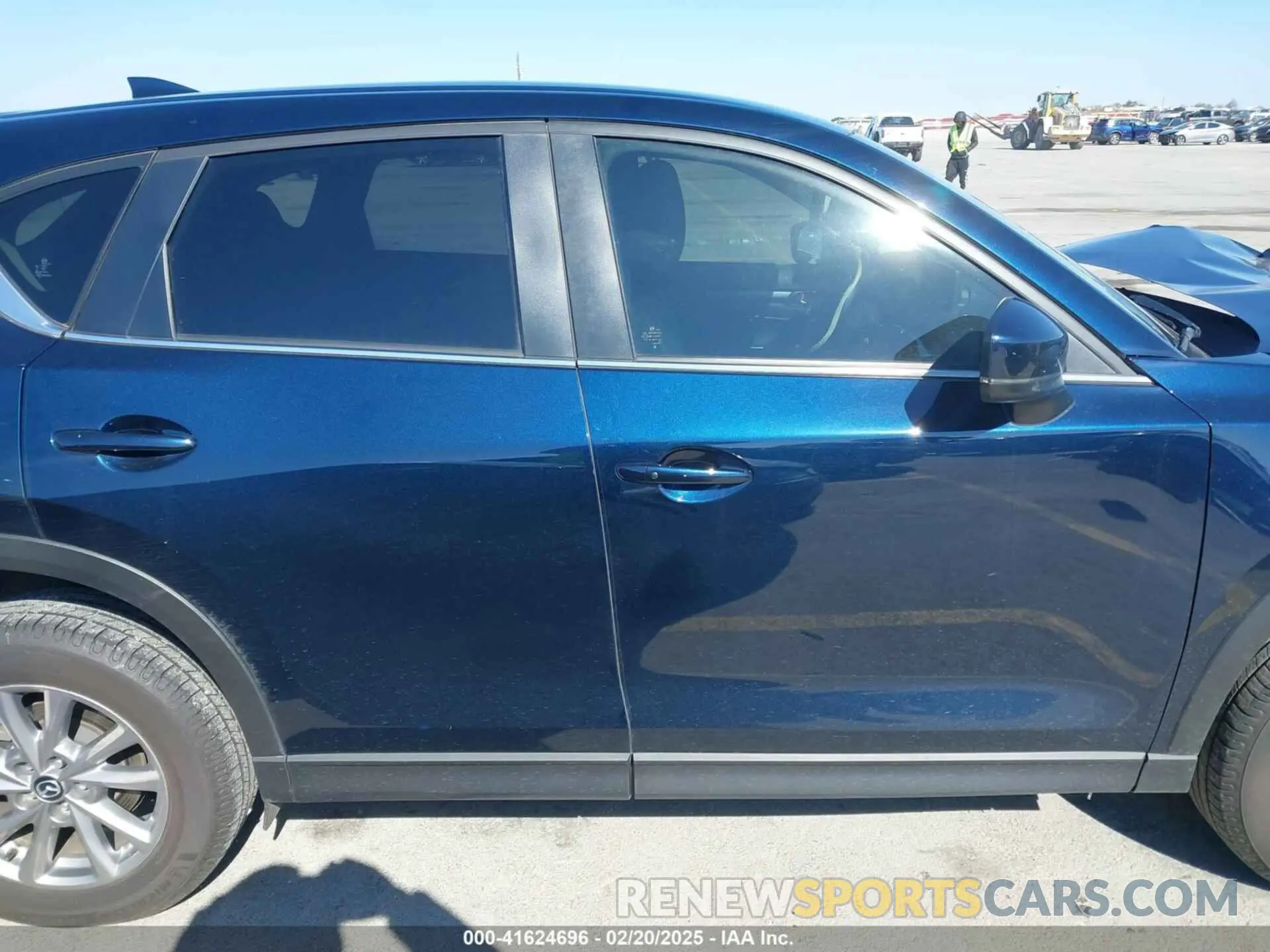 13 fotografías del automóvil dañado JM3KFBBM7P0148375 MAZDA CX-5 2023