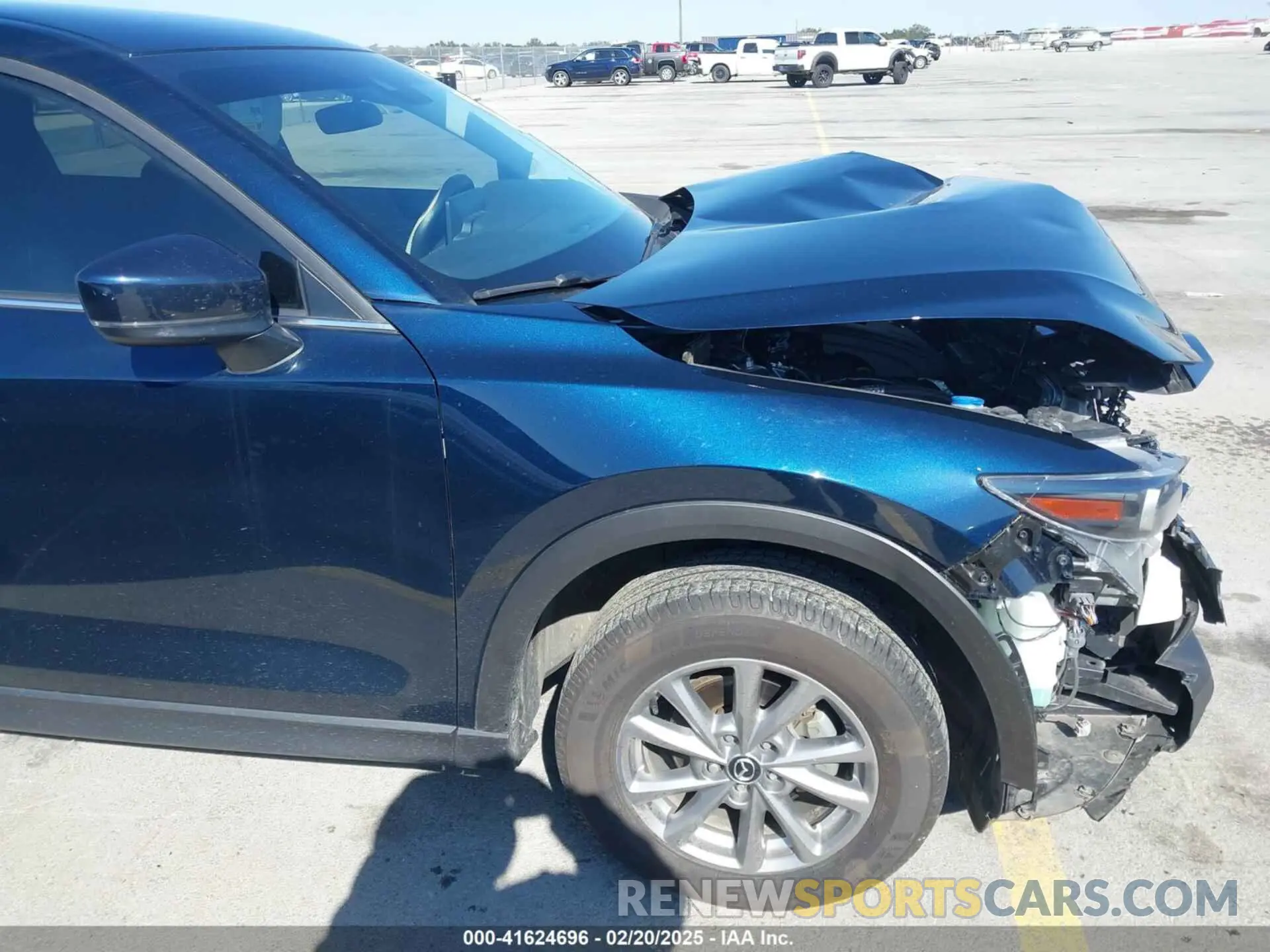 18 fotografías del automóvil dañado JM3KFBBM7P0148375 MAZDA CX-5 2023