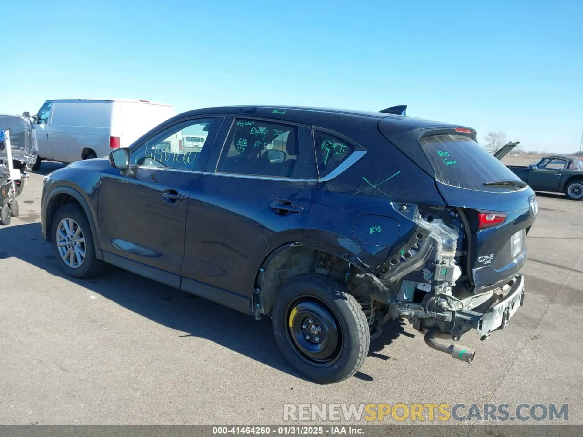 3 fotografías del automóvil dañado JM3KFBBM7P0171770 MAZDA CX-5 2023