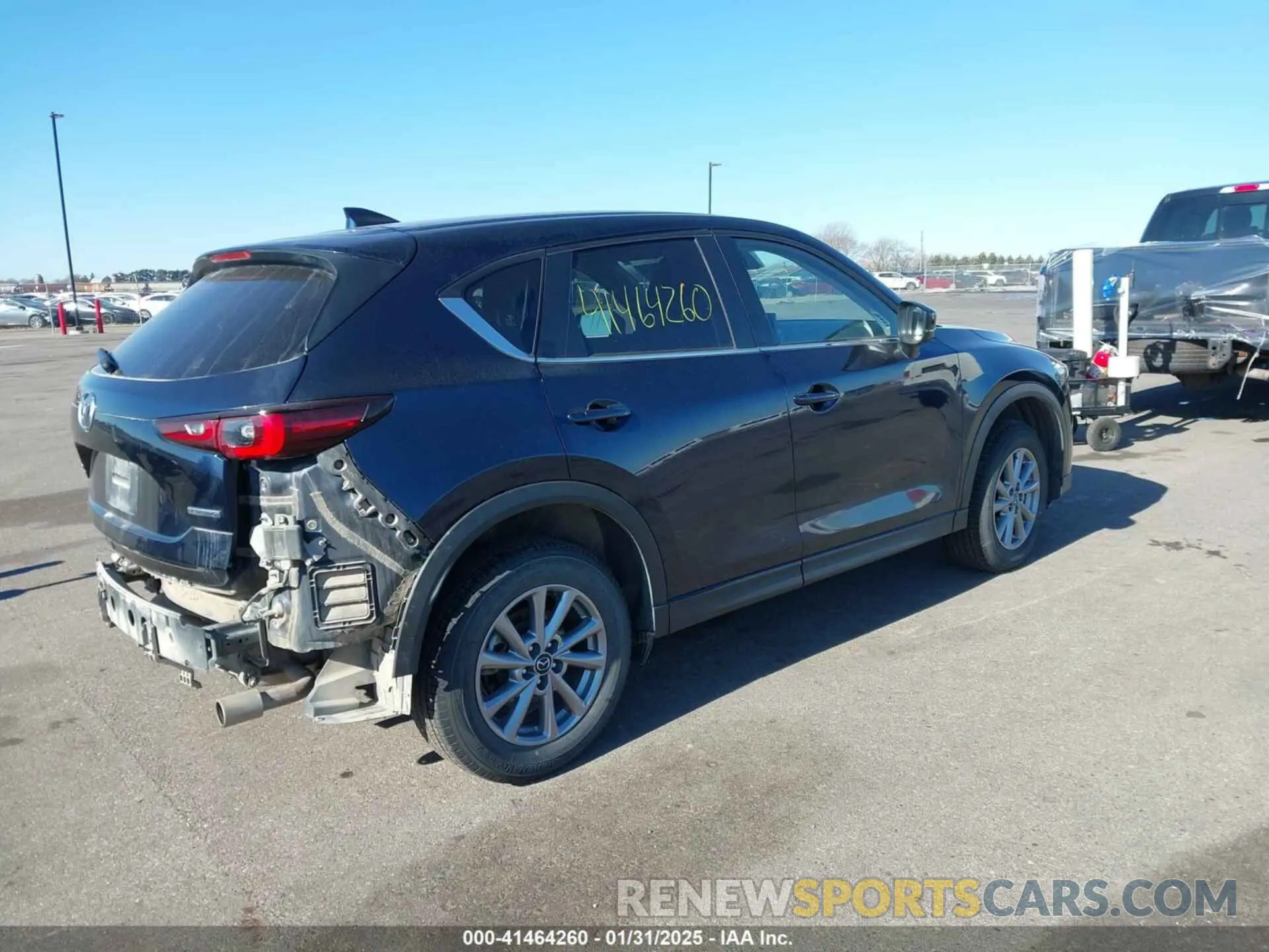 4 fotografías del automóvil dañado JM3KFBBM7P0171770 MAZDA CX-5 2023