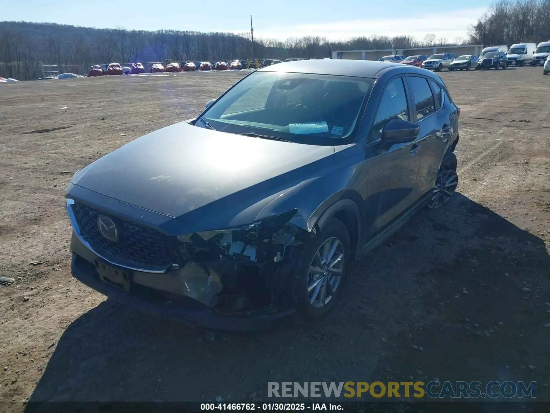 2 fotografías del automóvil dañado JM3KFBBM8P0171504 MAZDA CX-5 2023