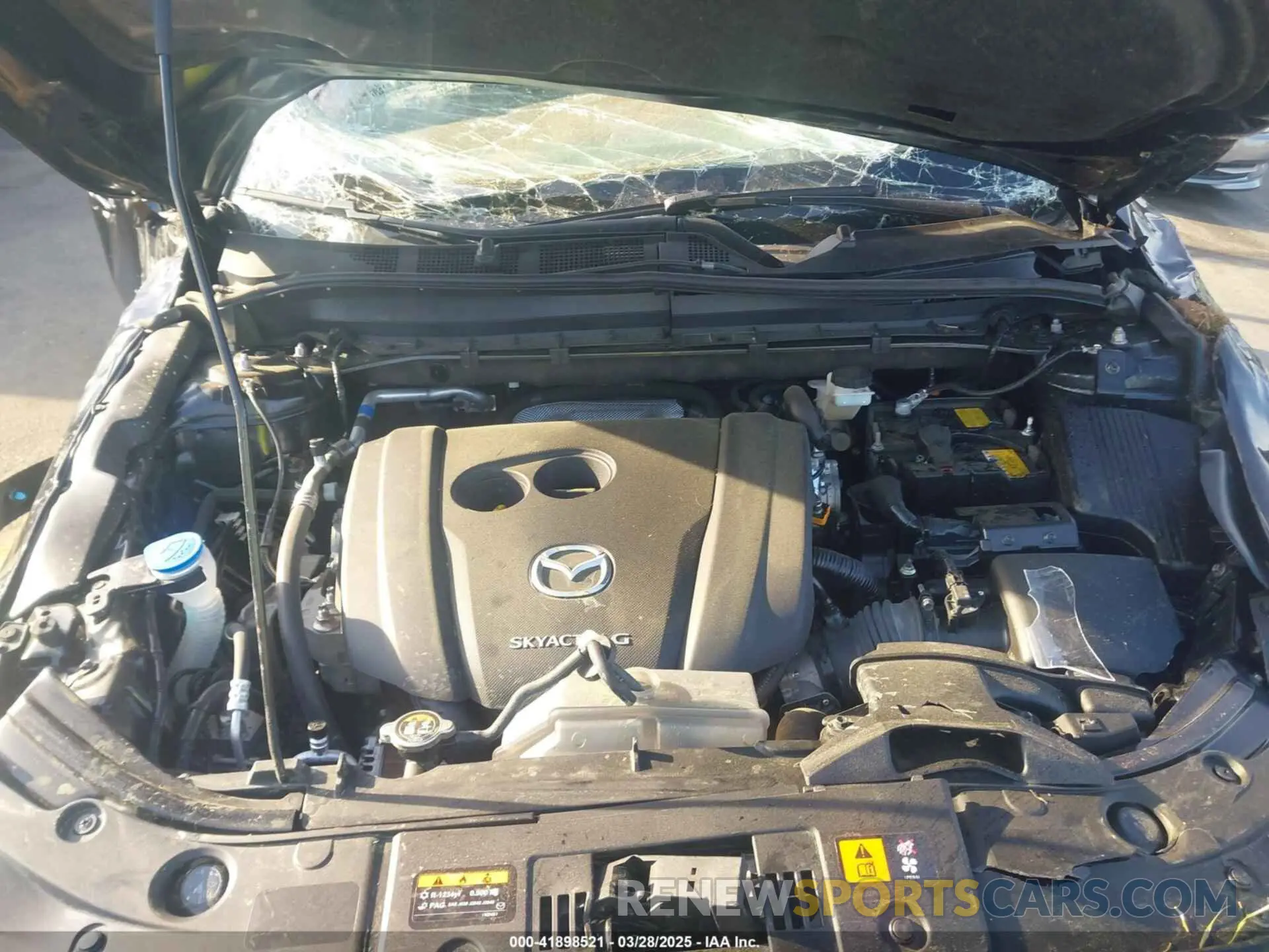 10 fotografías del automóvil dañado JM3KFBBM8P0239462 MAZDA CX-5 2023