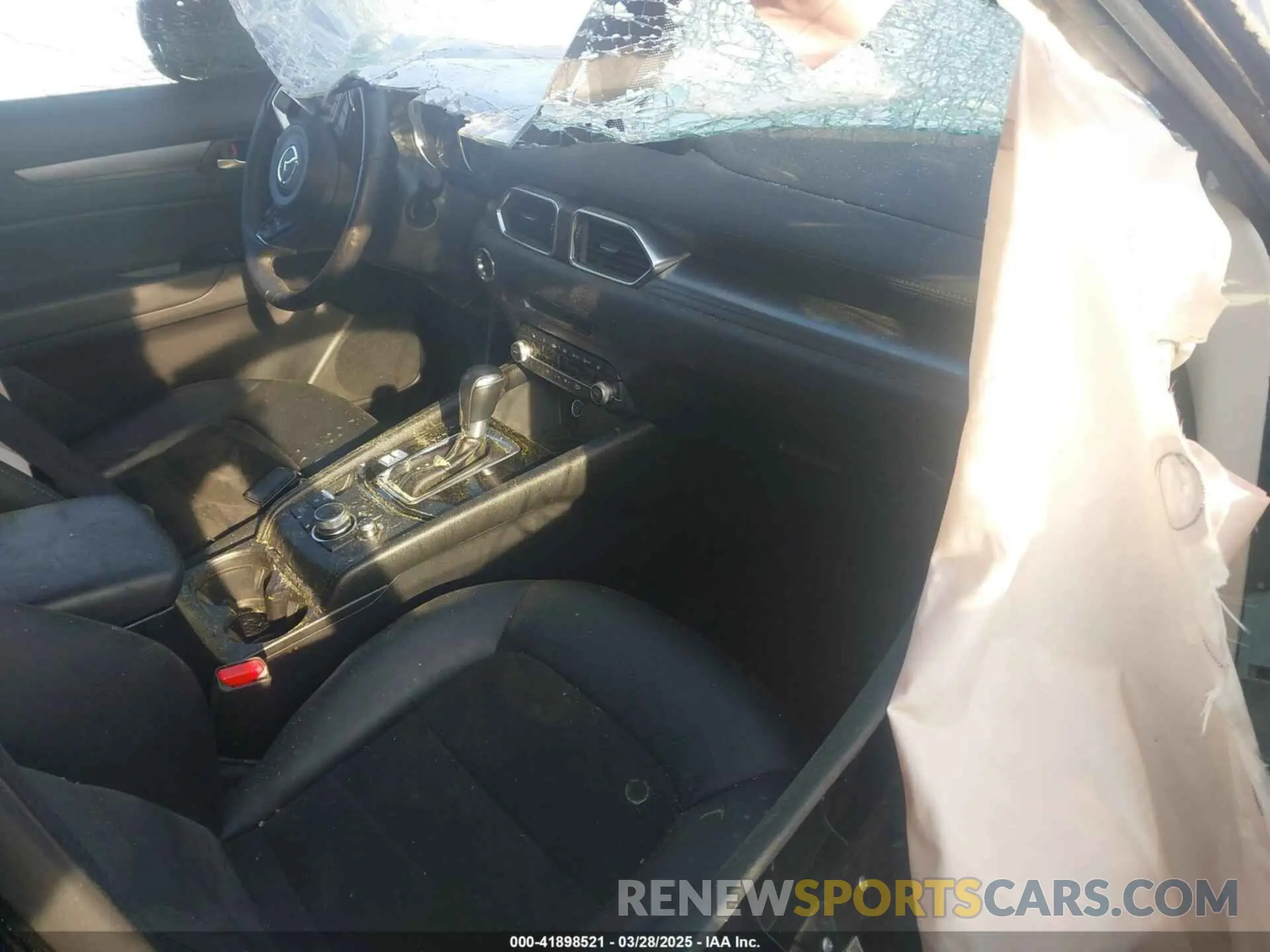 5 fotografías del automóvil dañado JM3KFBBM8P0239462 MAZDA CX-5 2023