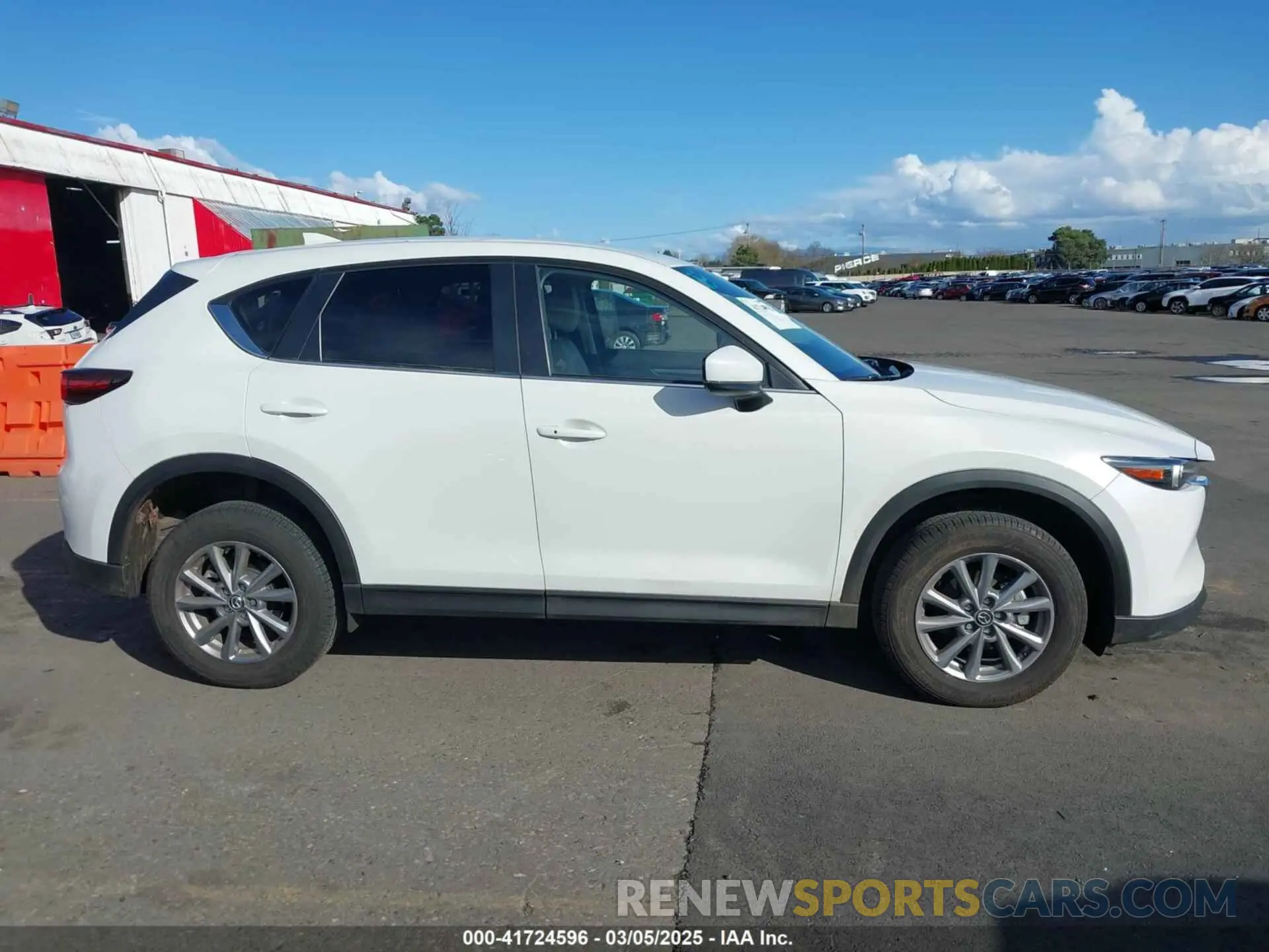 14 fotografías del automóvil dañado JM3KFBBM9P0142478 MAZDA CX-5 2023