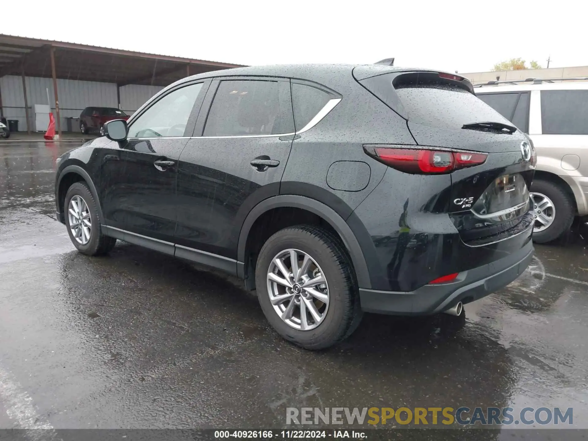 3 fotografías del automóvil dañado JM3KFBBM9P0287763 MAZDA CX-5 2023
