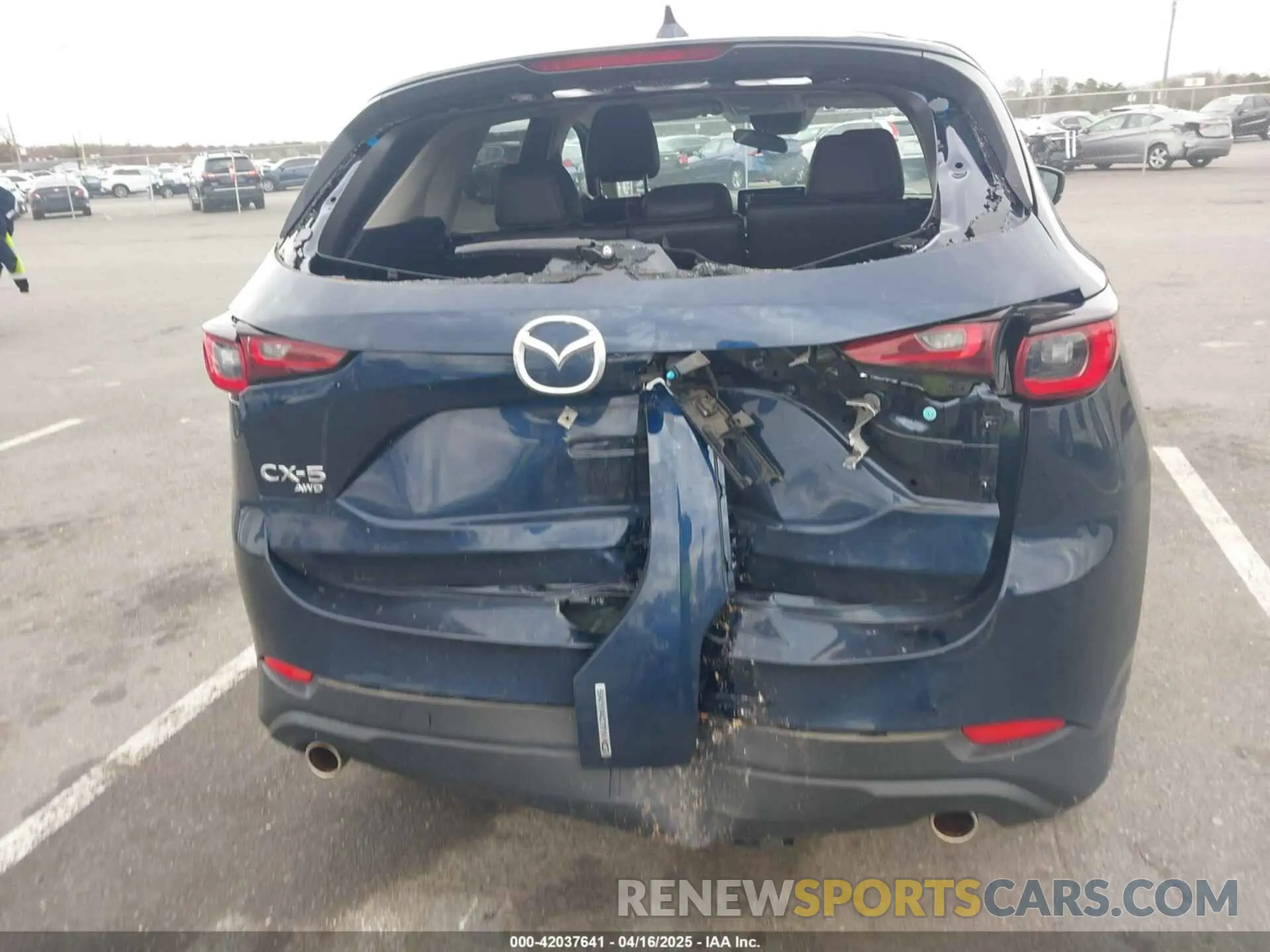 6 fotografías del automóvil dañado JM3KFBBMXP0195884 MAZDA CX-5 2023