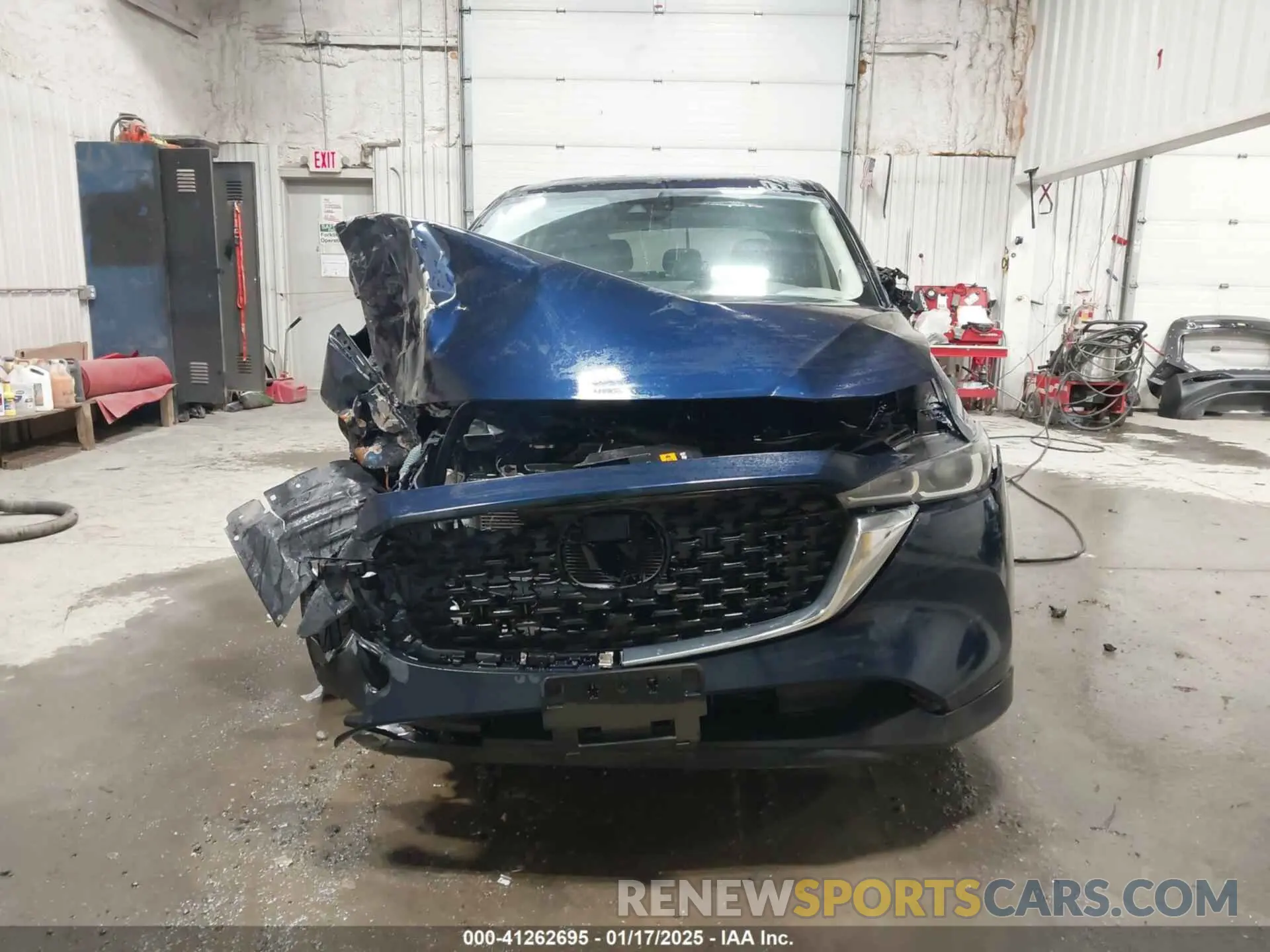 13 fotografías del automóvil dañado JM3KFBCM0P0173021 MAZDA CX-5 2023