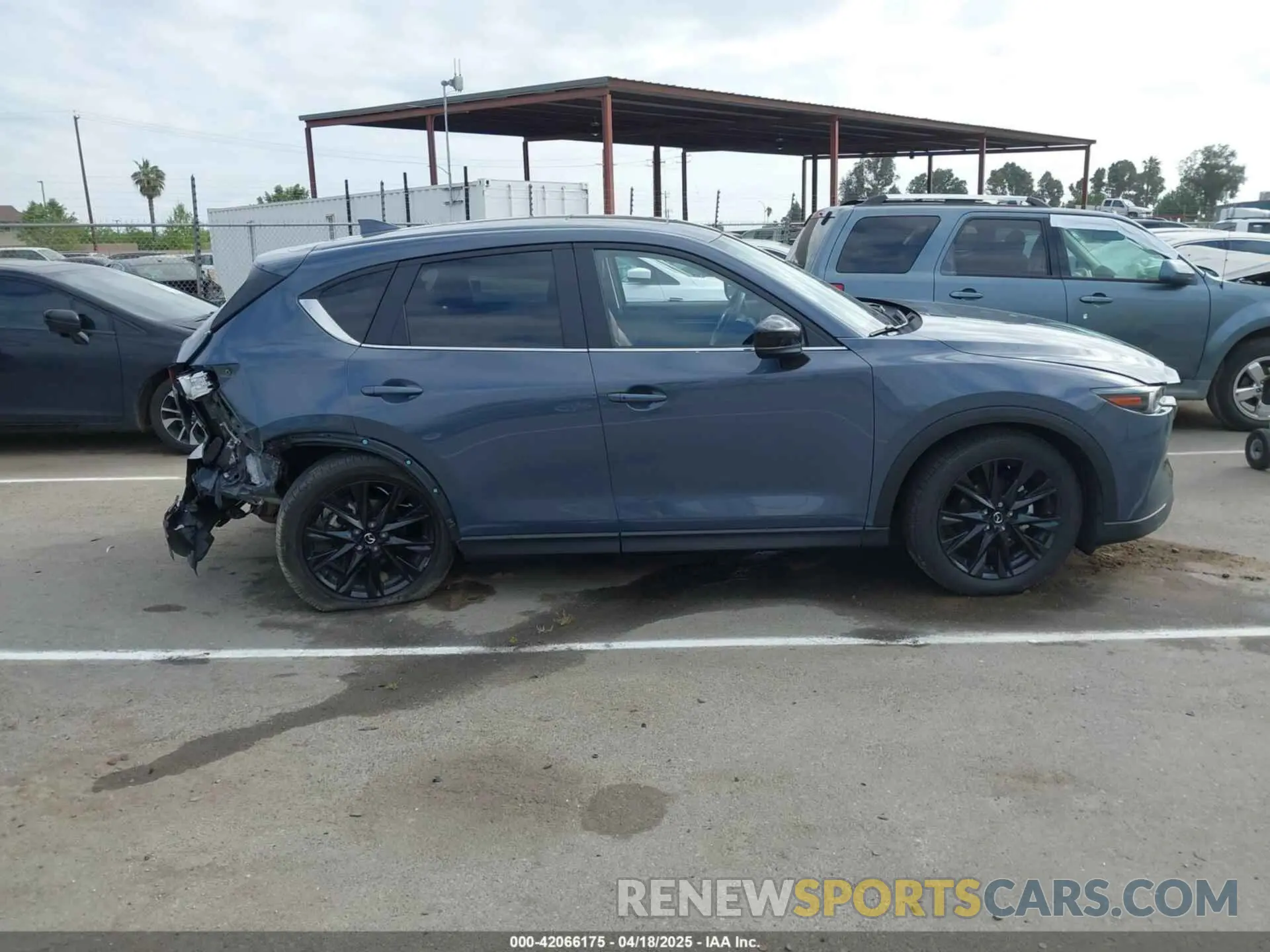 13 fotografías del automóvil dañado JM3KFBCM0P0255265 MAZDA CX-5 2023