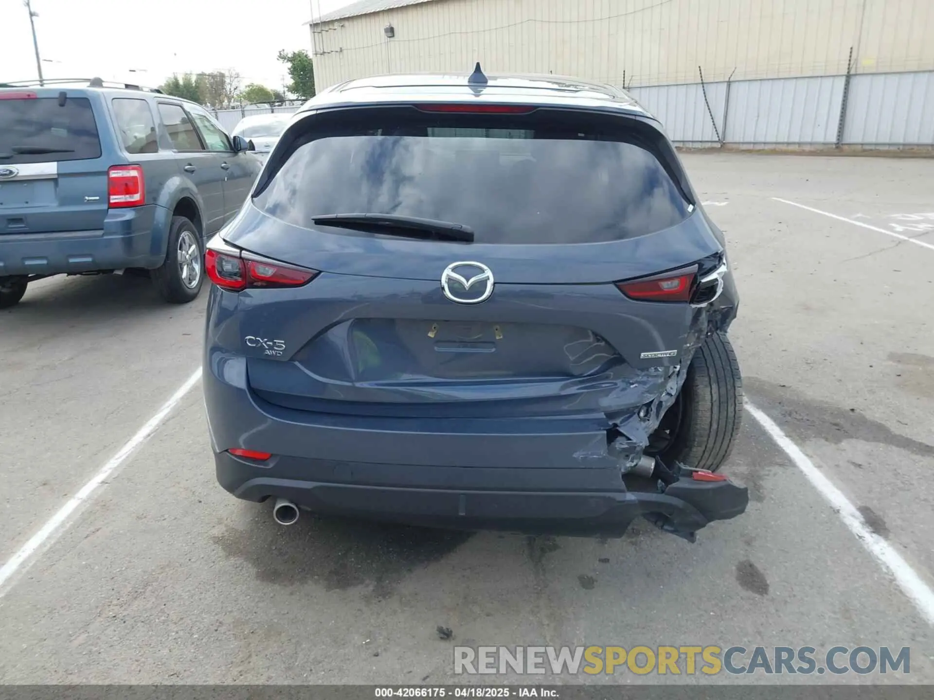 16 fotografías del automóvil dañado JM3KFBCM0P0255265 MAZDA CX-5 2023