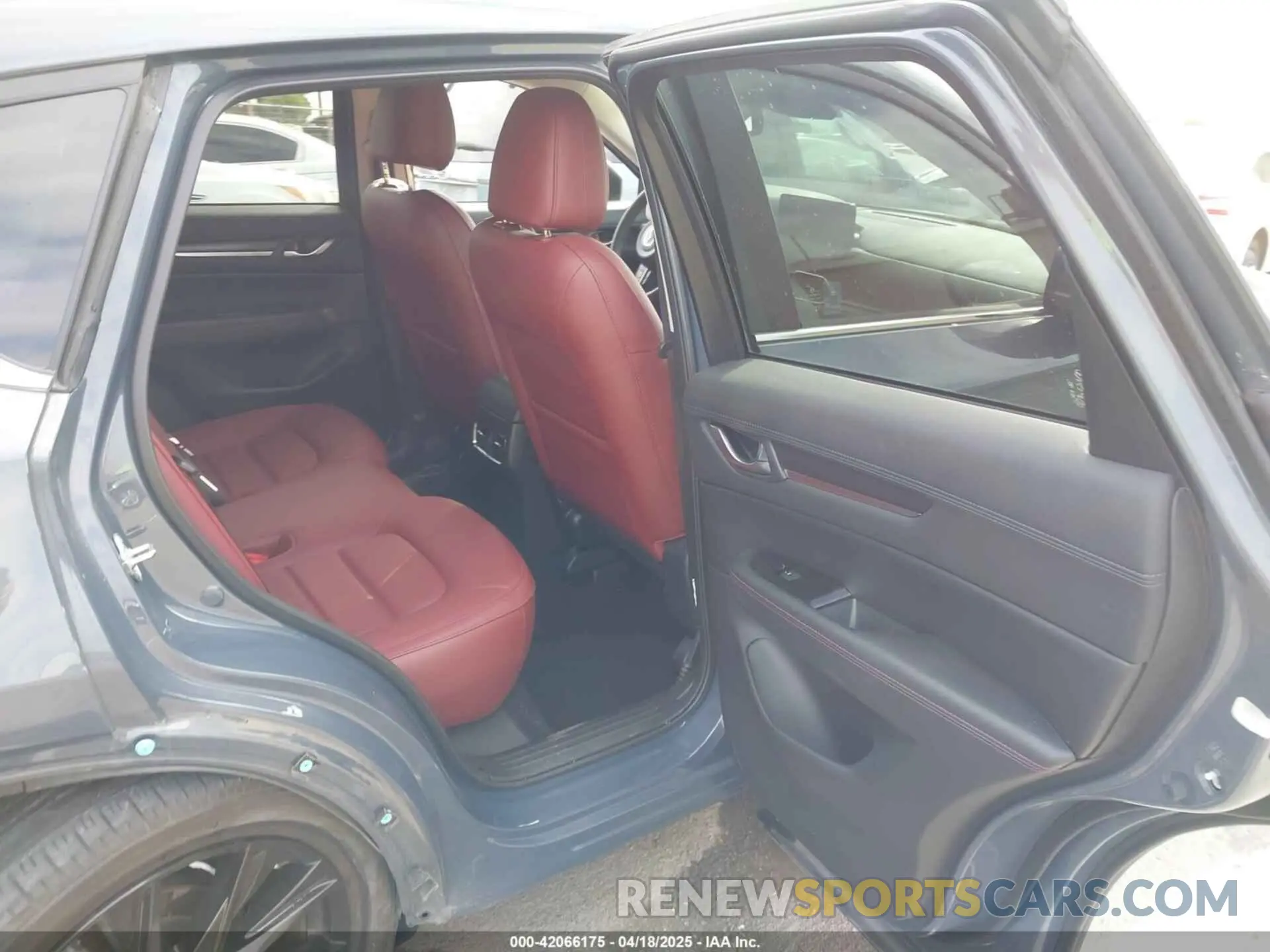 8 fotografías del automóvil dañado JM3KFBCM0P0255265 MAZDA CX-5 2023