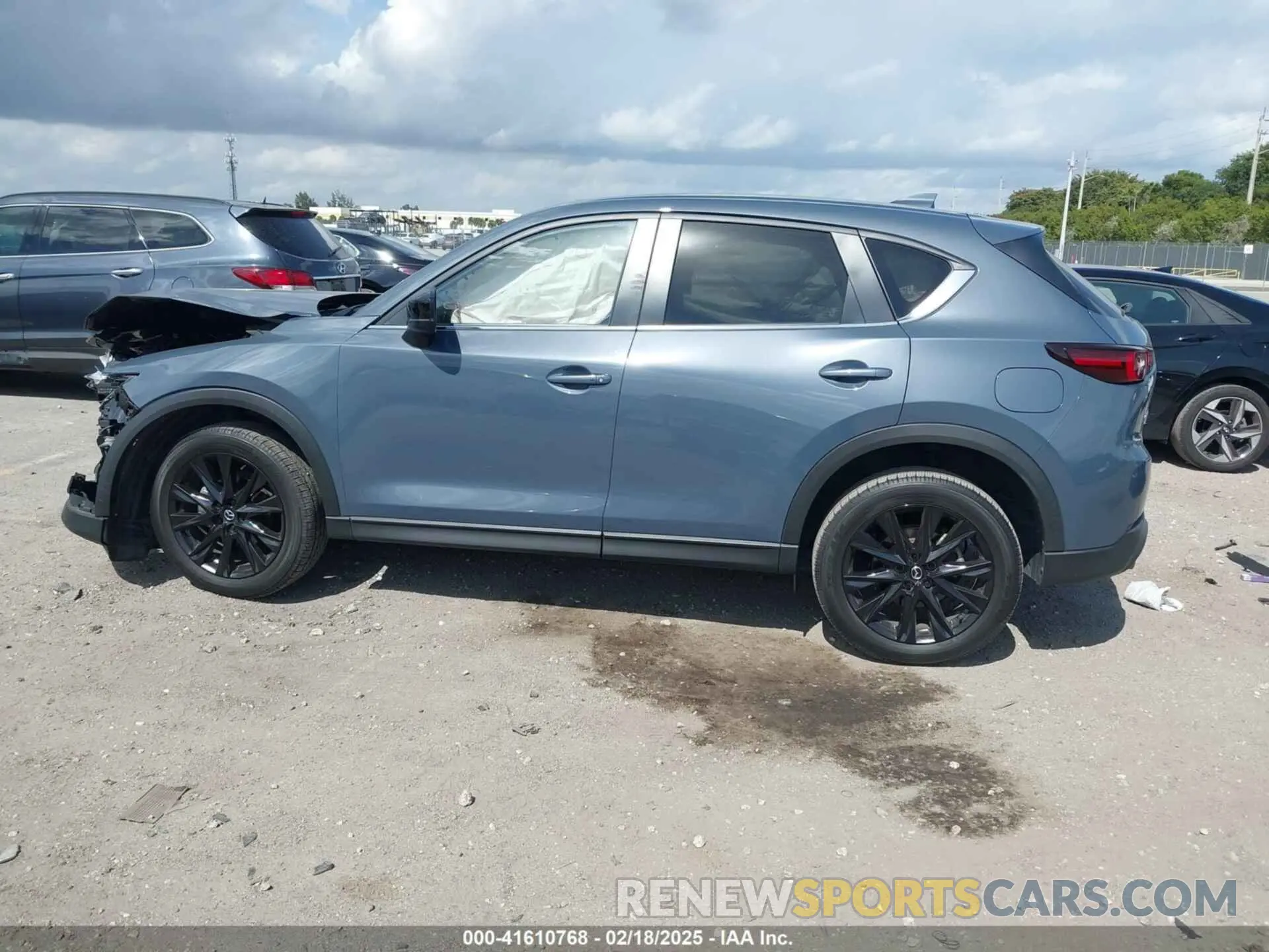 15 fotografías del automóvil dañado JM3KFBCM1P0106881 MAZDA CX-5 2023