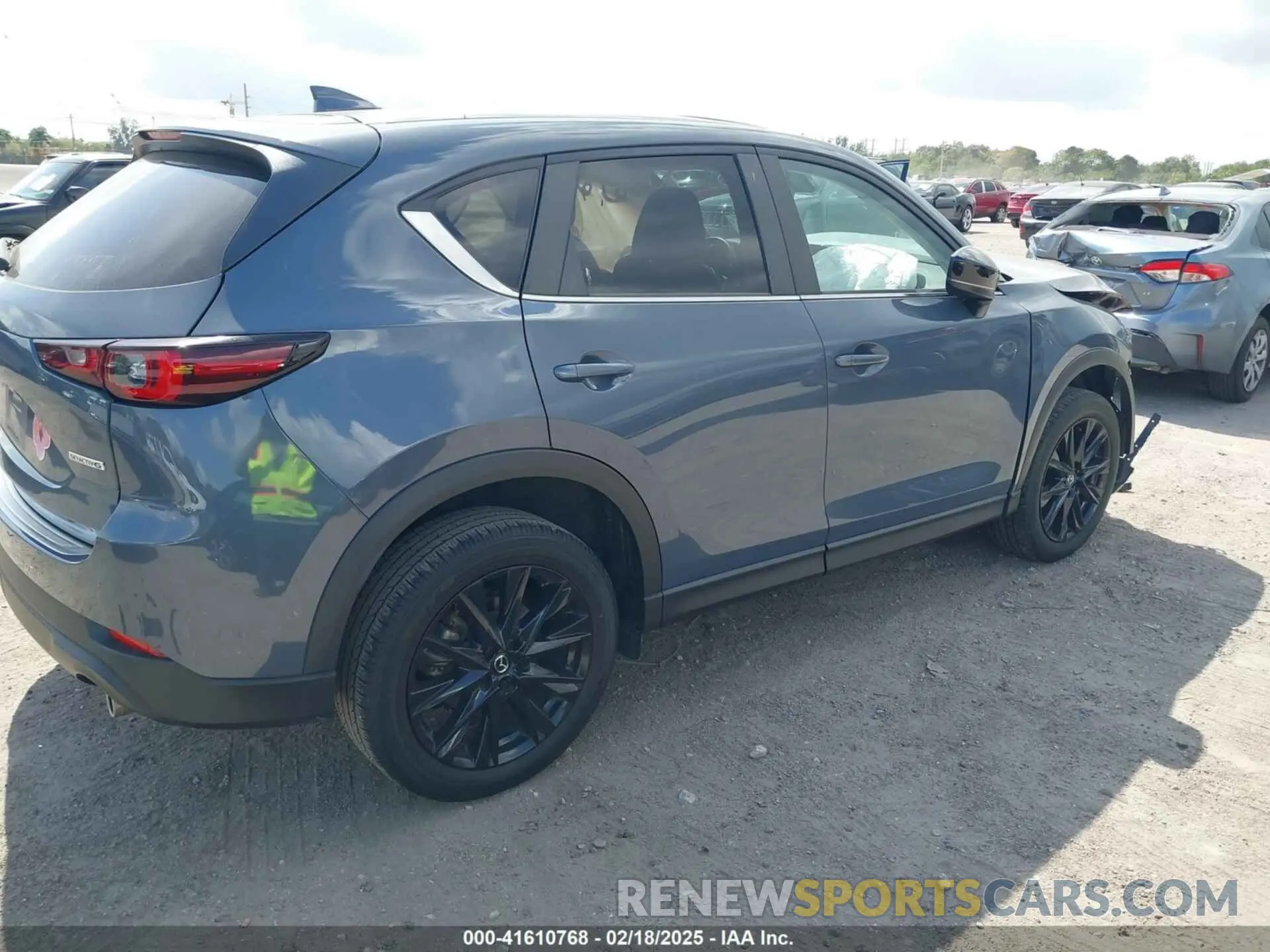 4 fotografías del automóvil dañado JM3KFBCM1P0106881 MAZDA CX-5 2023