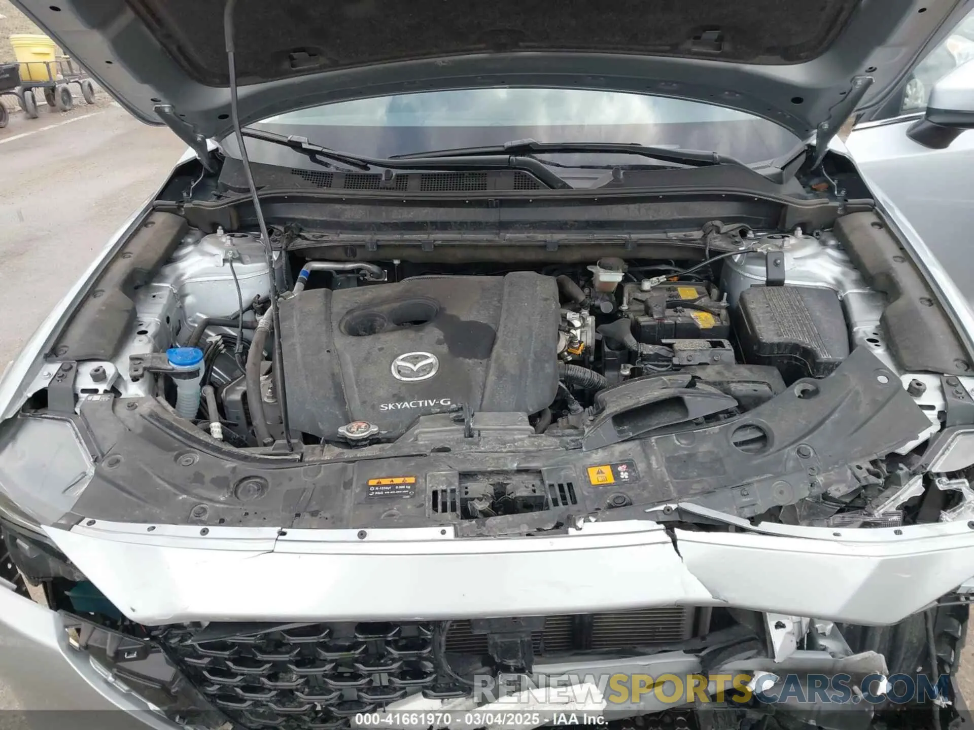 10 fotografías del automóvil dañado JM3KFBCM1P0131070 MAZDA CX-5 2023