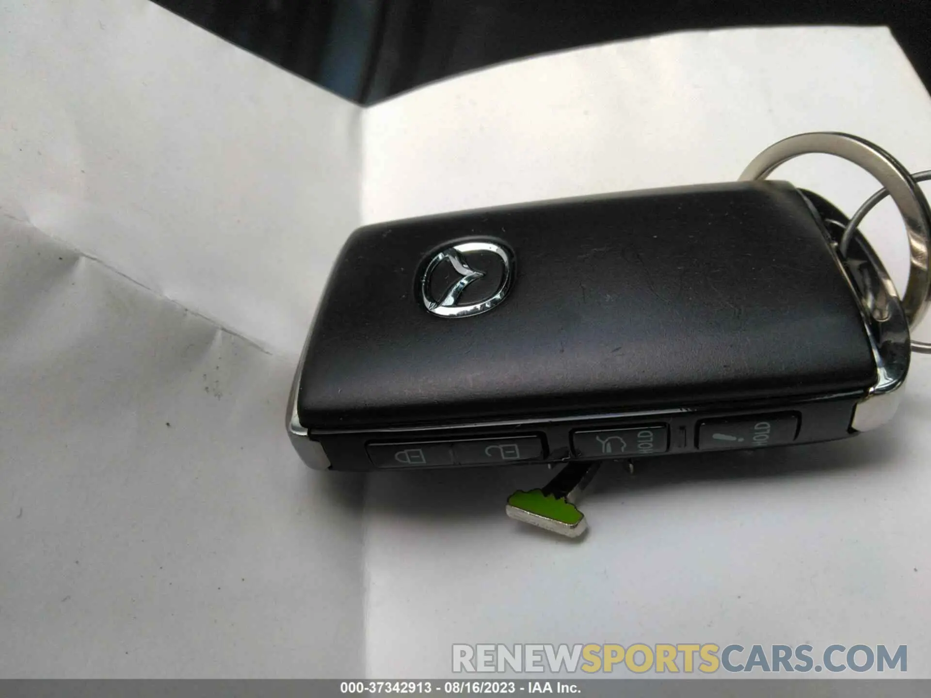 11 fotografías del automóvil dañado JM3KFBCM1P0209900 MAZDA CX-5 2023