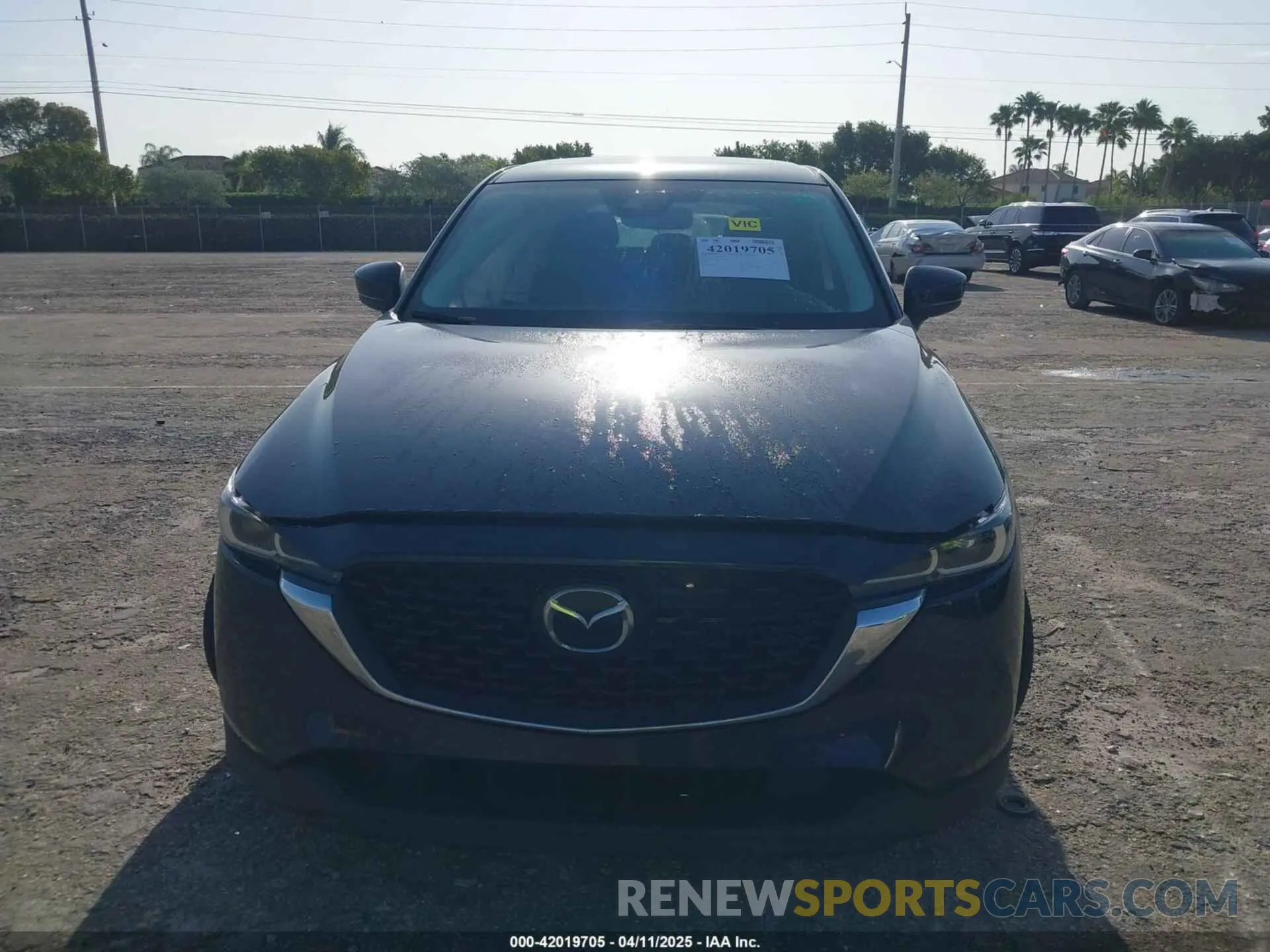 12 fotografías del automóvil dañado JM3KFBCM1P0244646 MAZDA CX-5 2023