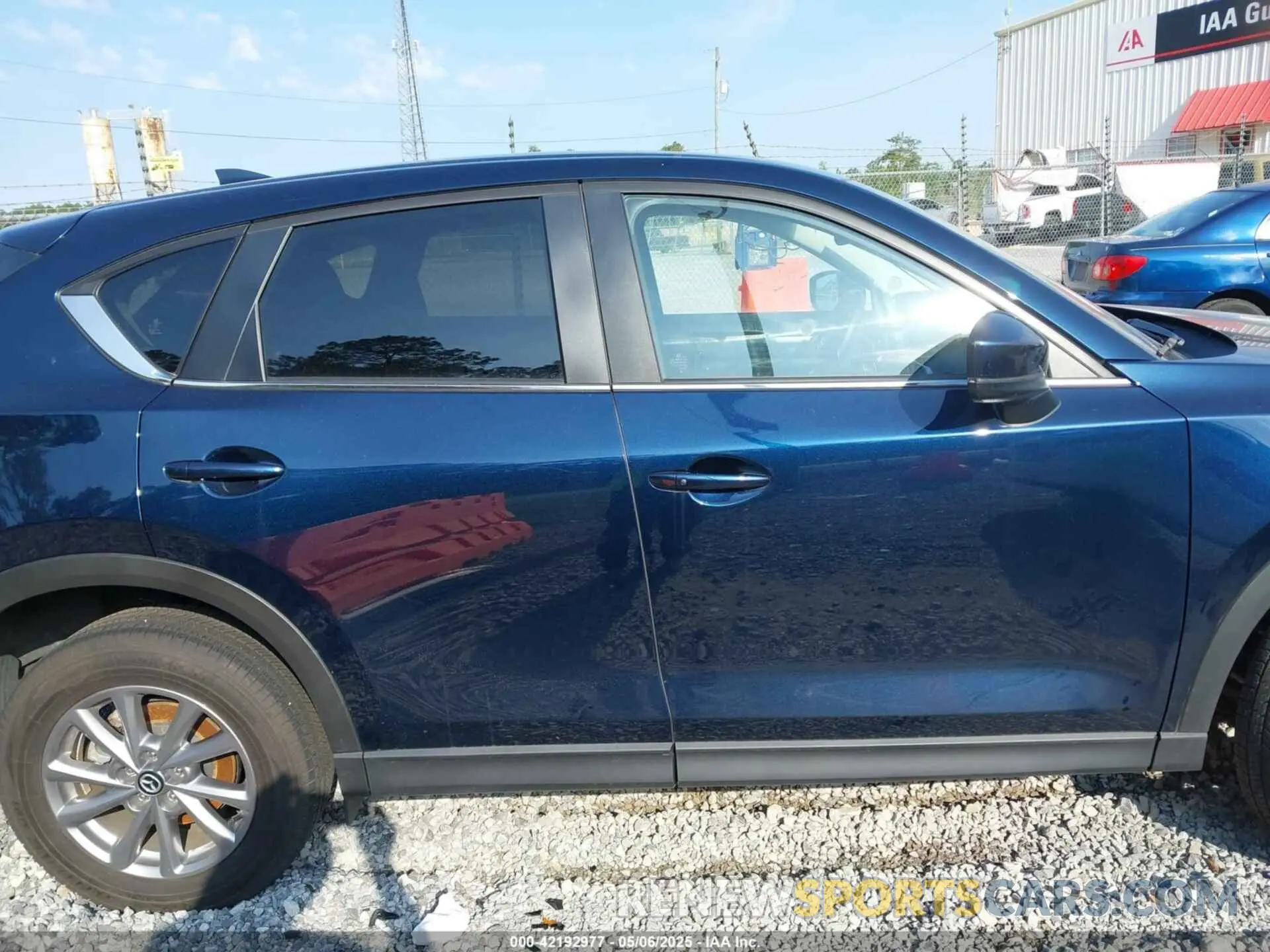 14 fotografías del automóvil dañado JM3KFBCM1P0260992 MAZDA CX-5 2023